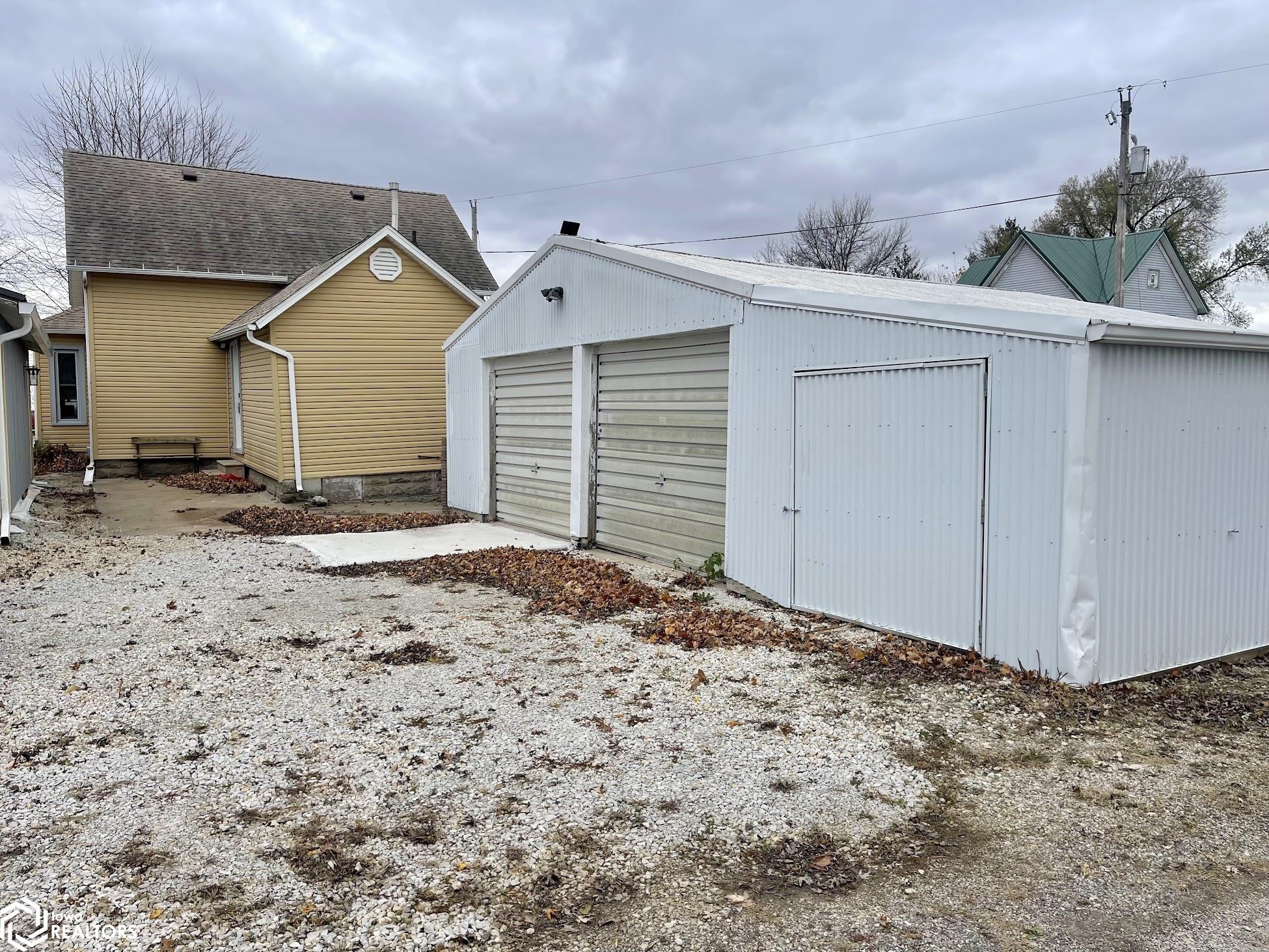 309 W Main Street, Lockridge, Iowa image 30