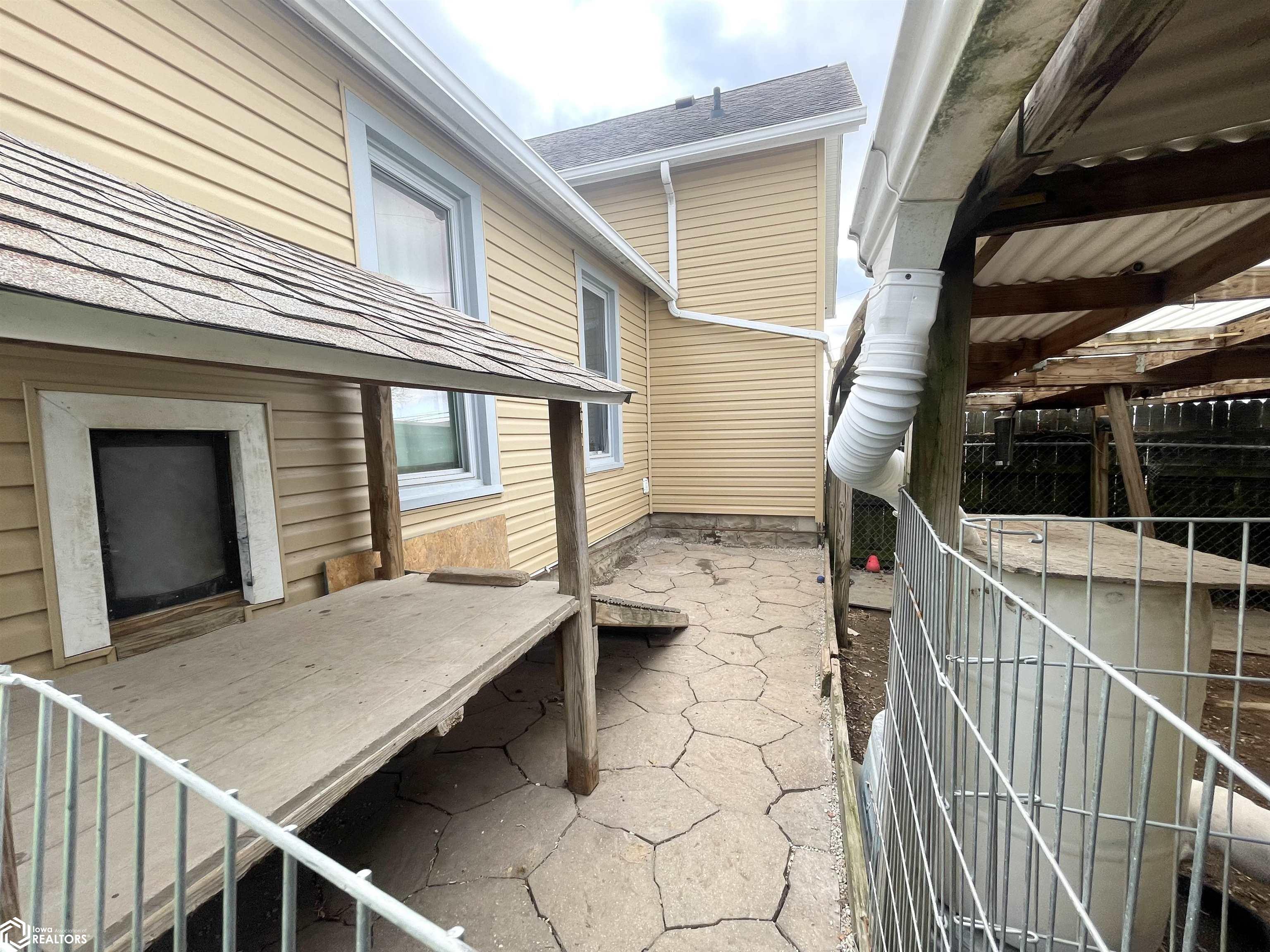 309 W Main Street, Lockridge, Iowa image 34