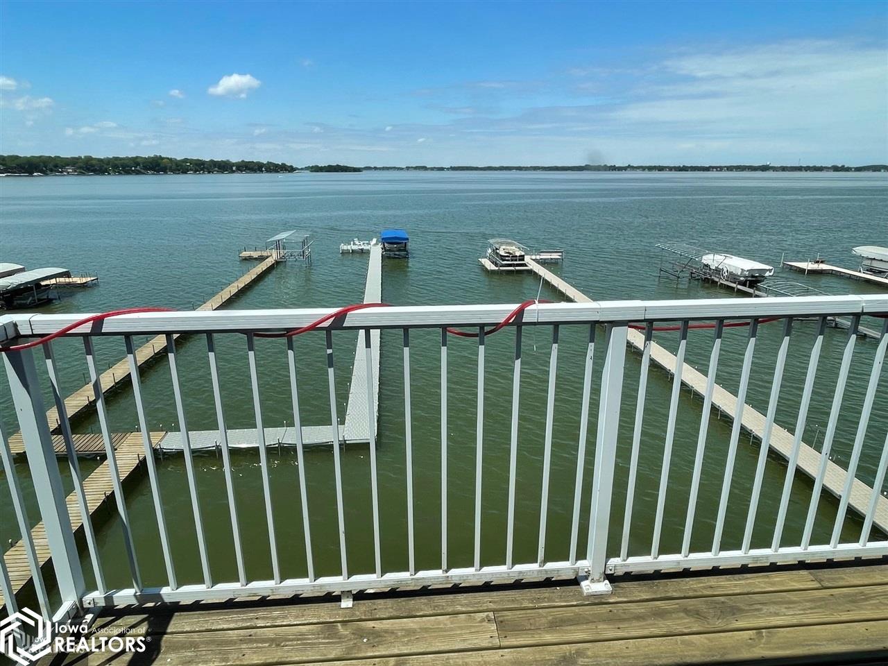 2707 S Lakeview Drive #2707, Clear Lake, Iowa image 13