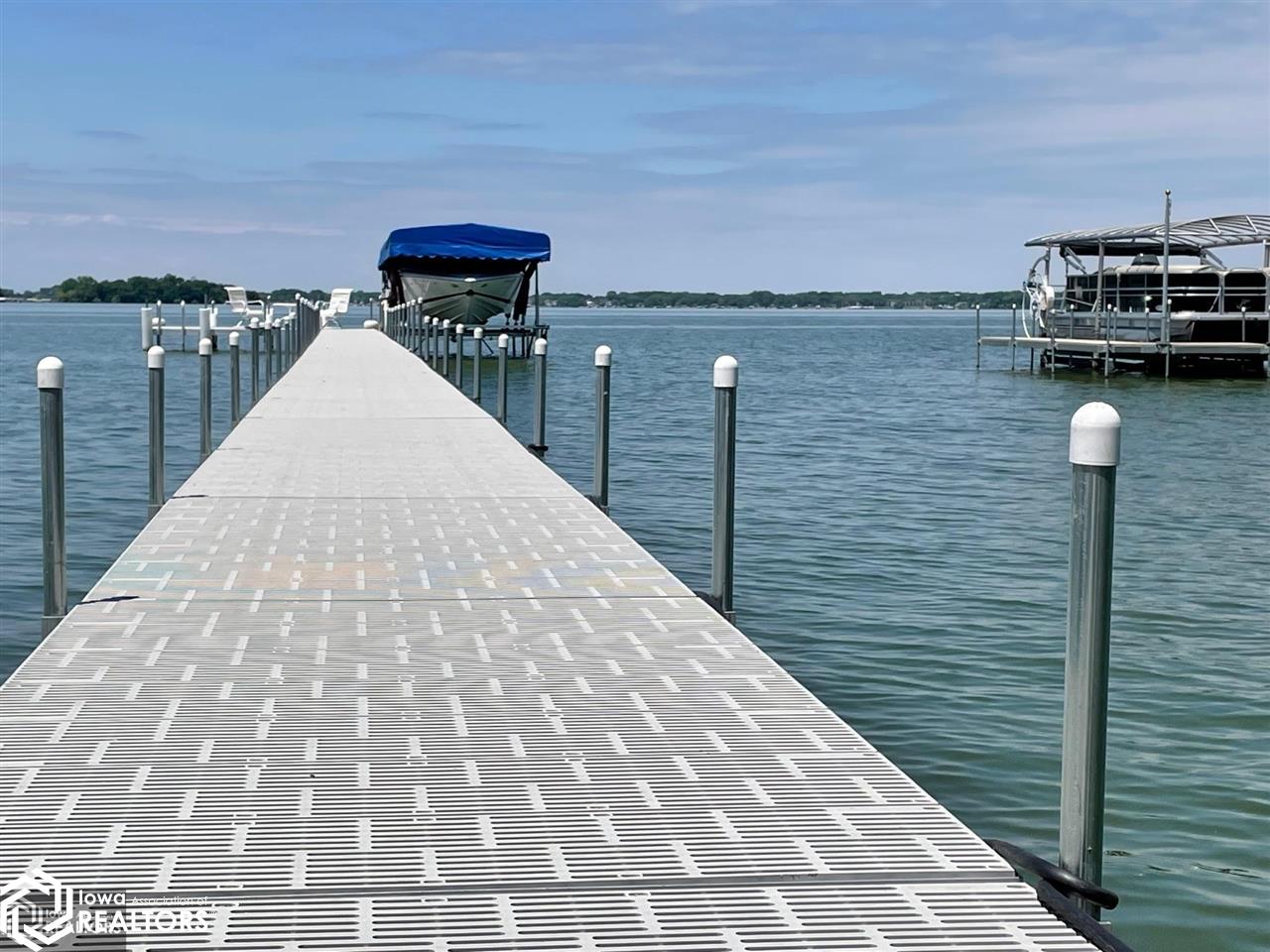2707 S Lakeview Drive #2707, Clear Lake, Iowa image 3