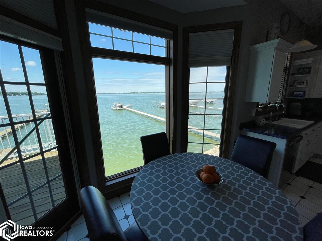 2707 S Lakeview Drive #2707, Clear Lake, Iowa image 7