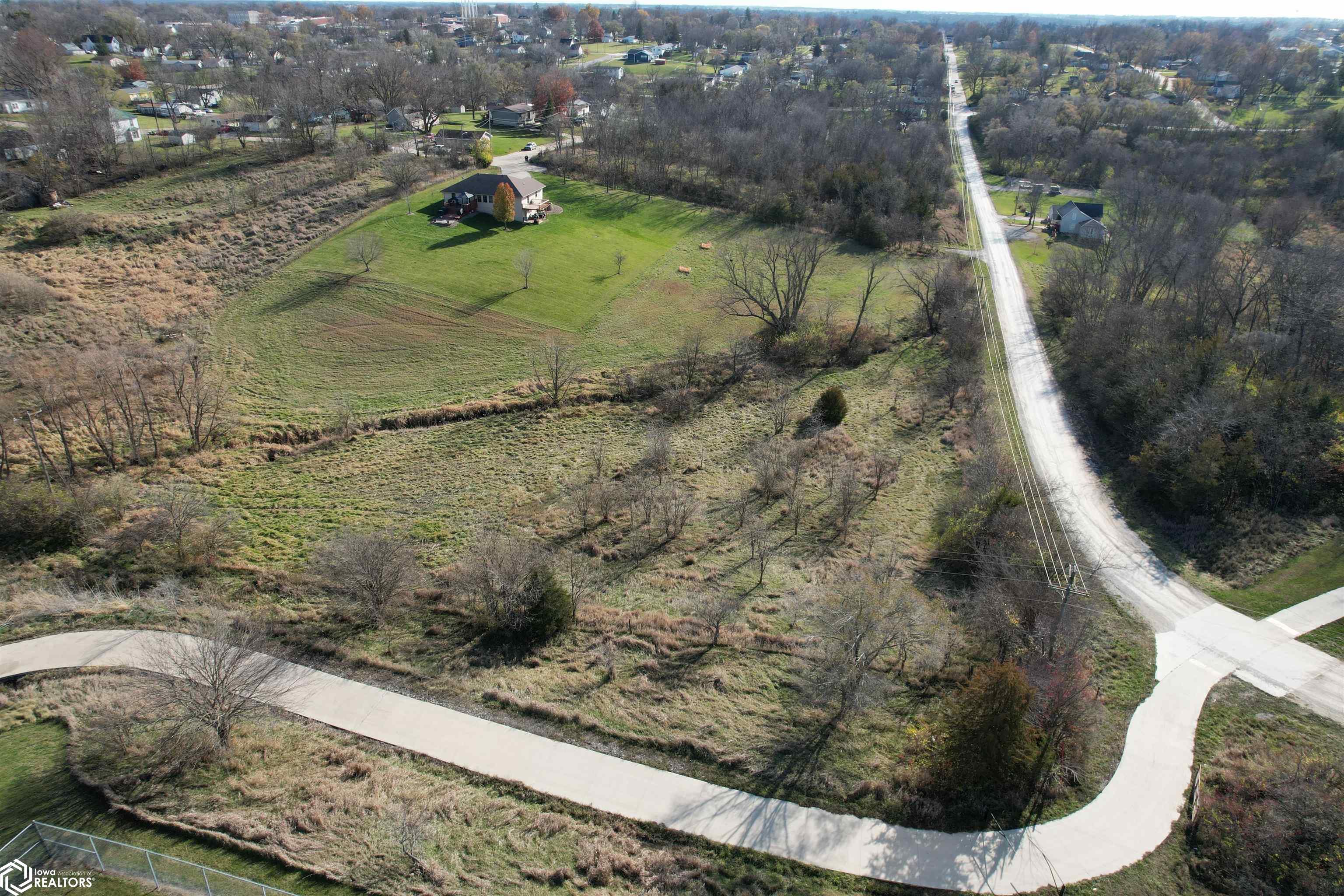 519 W Logan Street, Osceola, Iowa image 38