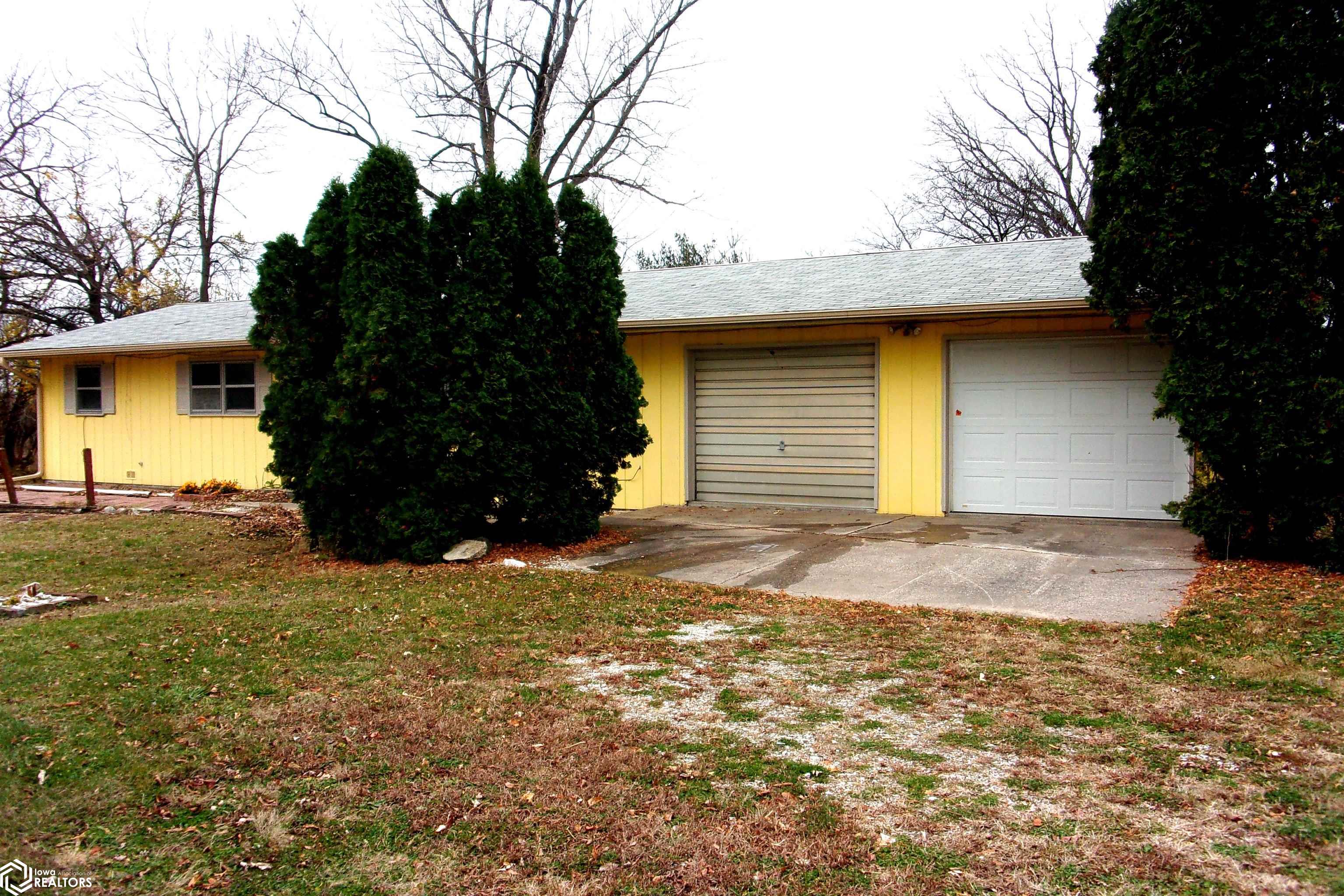 1451 S 12th, Warsaw, Illinois image 1