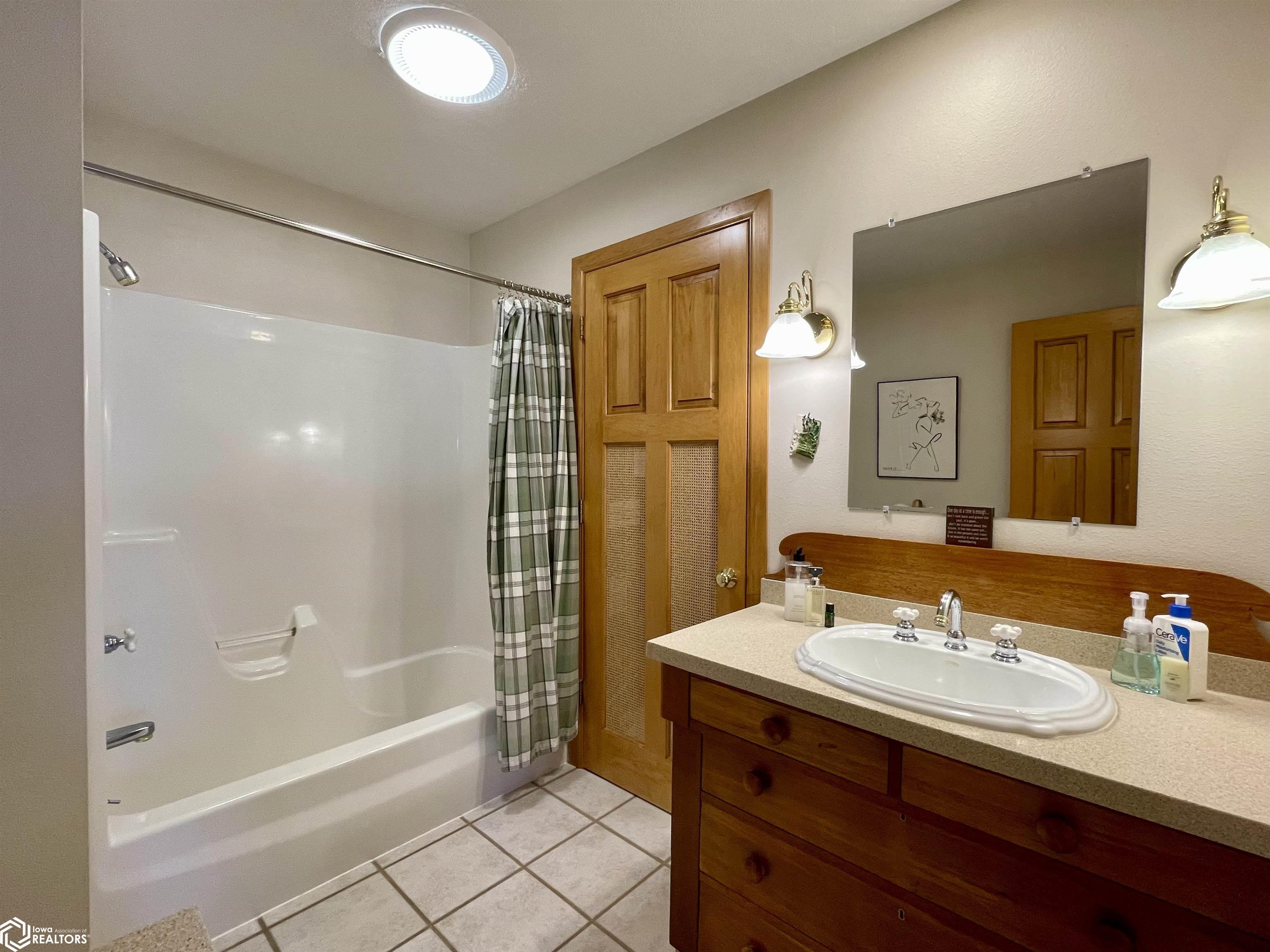 414 E Lake St #3, Ventura, Iowa image 23
