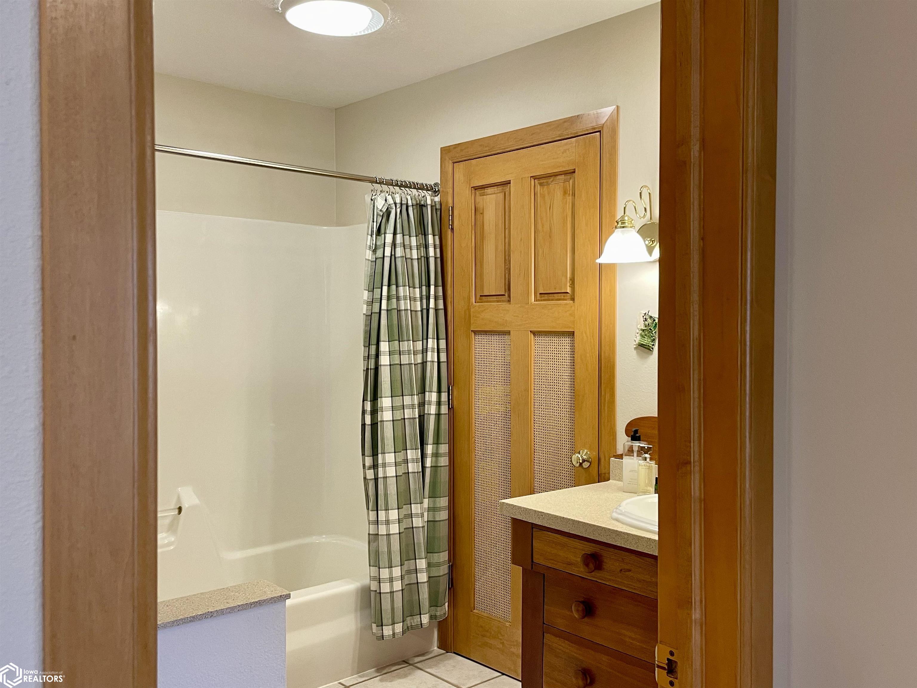 414 E Lake St #3, Ventura, Iowa image 27
