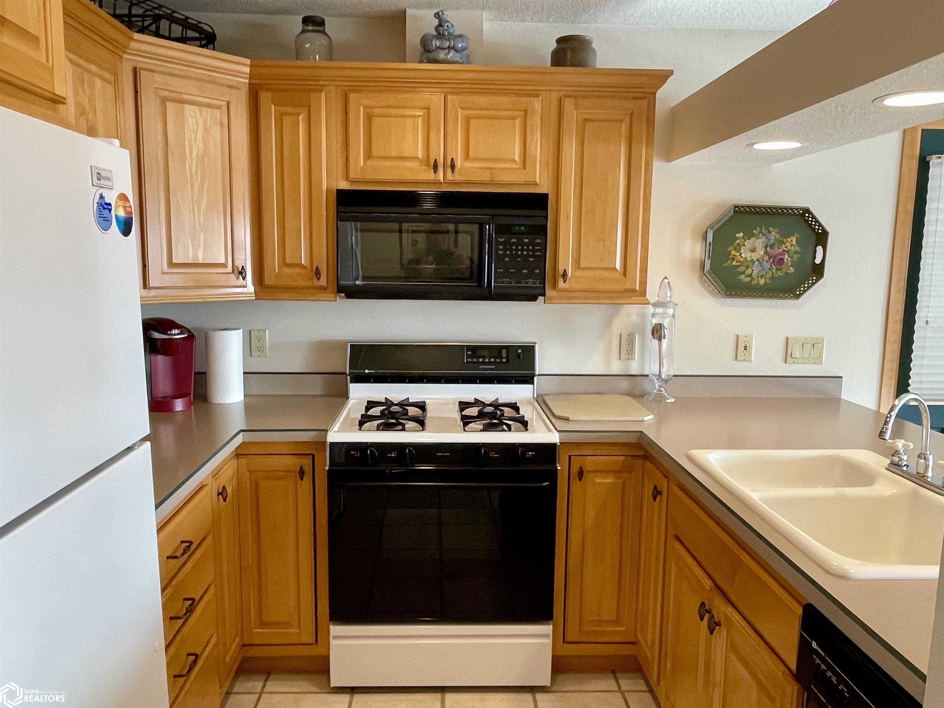414 E Lake St #3, Ventura, Iowa image 10