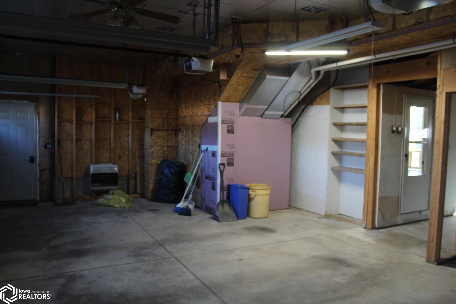 785 W 5th Street, Garner, Iowa image 23