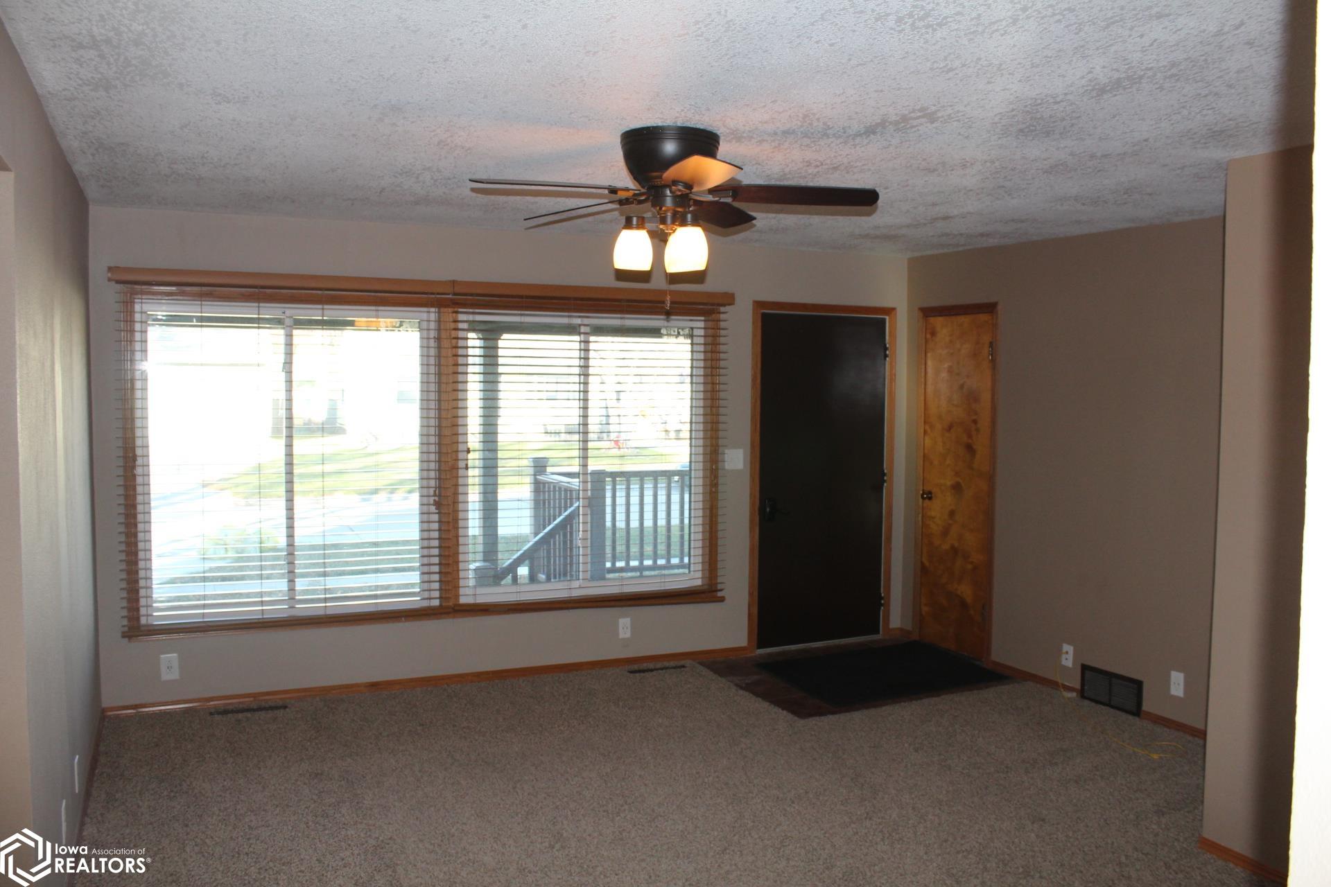 785 W 5th Street, Garner, Iowa image 7