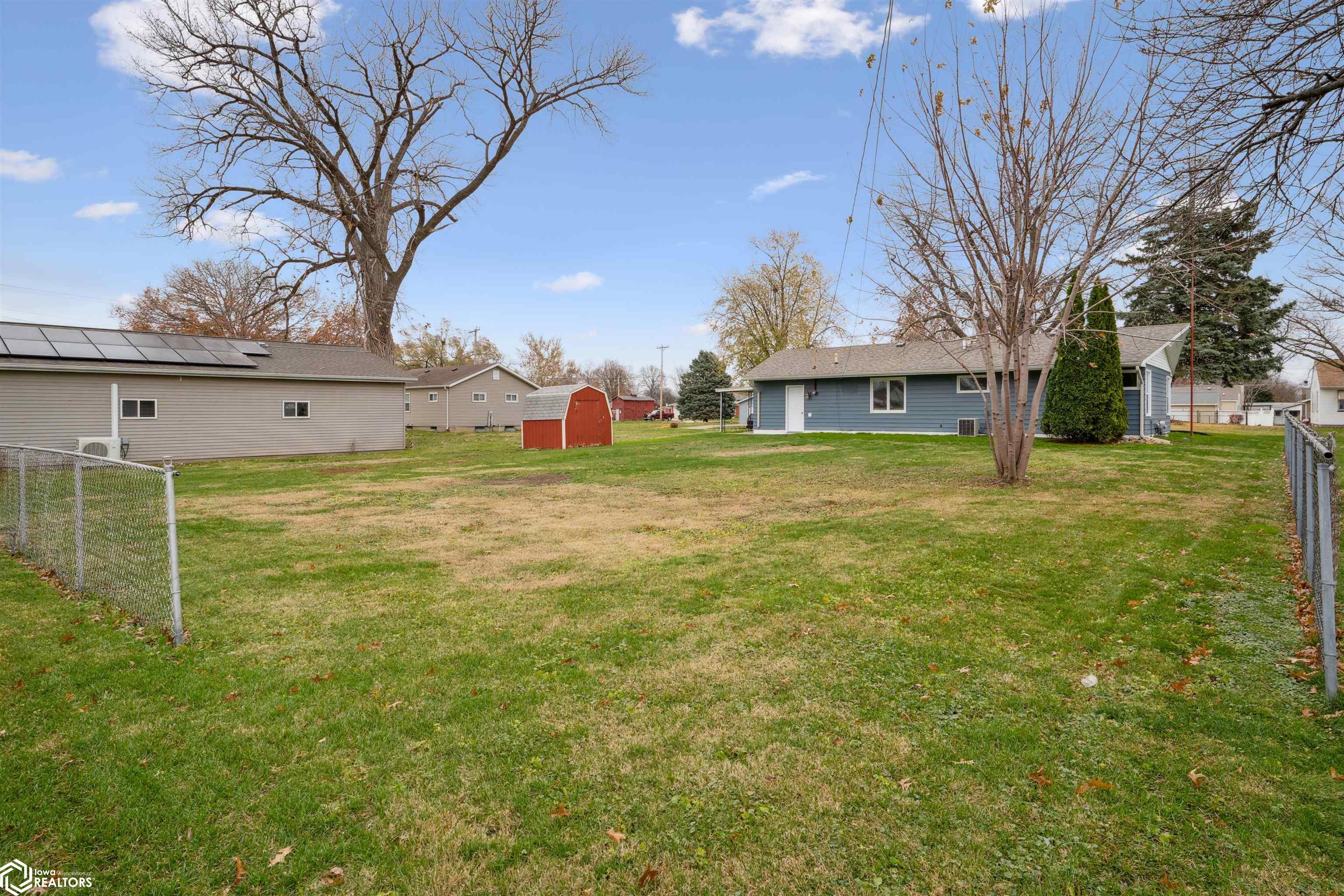 611 Leffler Street, West Burlington, Iowa image 21
