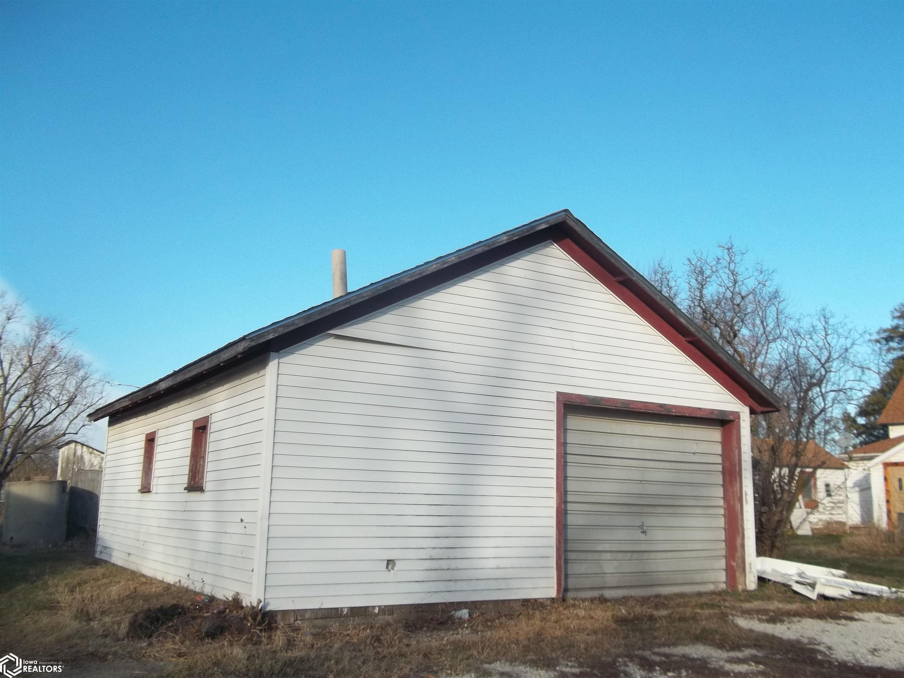 110 Kansas Avenue, Lorimor, Iowa image 9