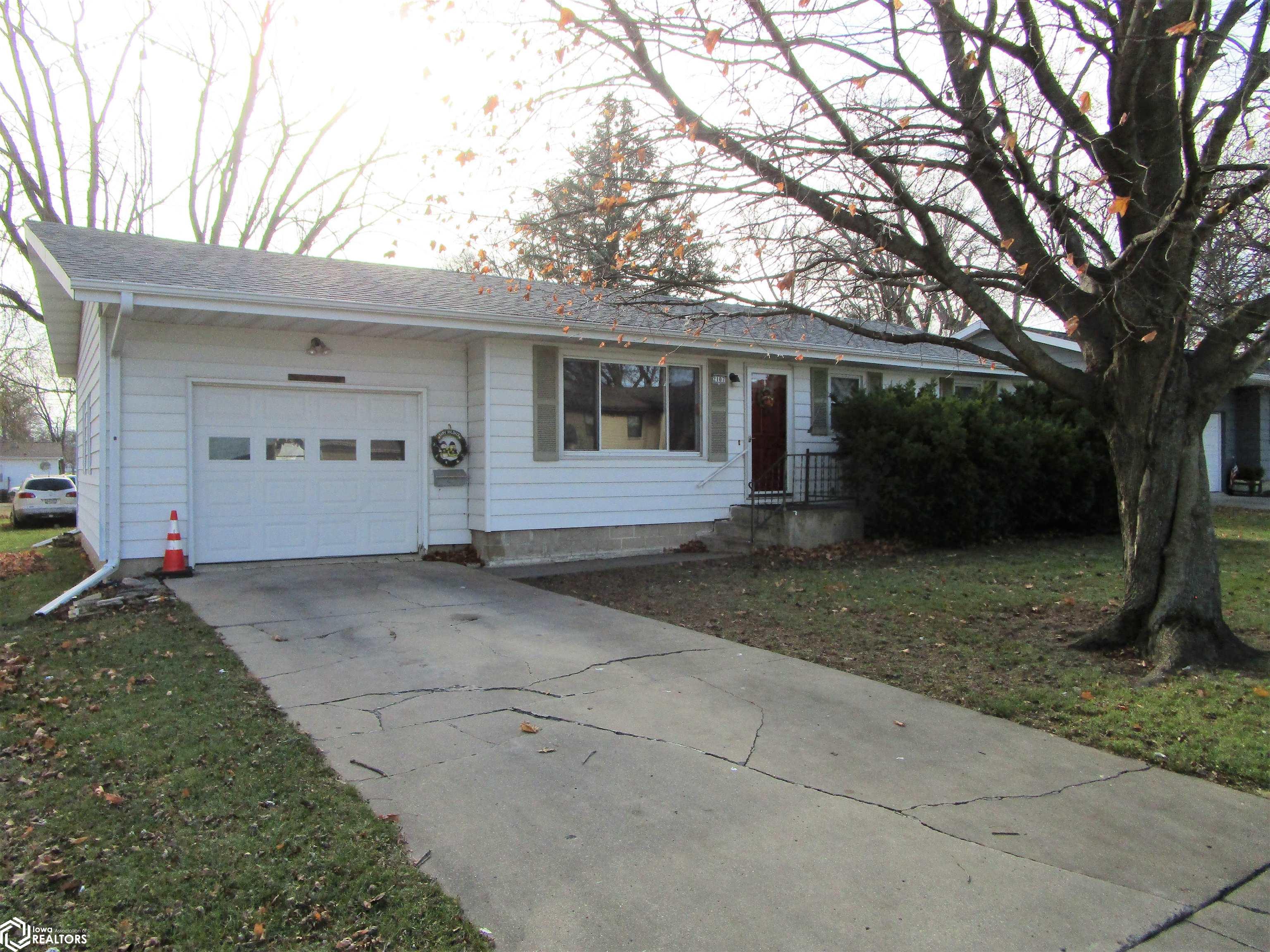 2107 Floyd Avenue, Iowa Falls, Iowa image 1
