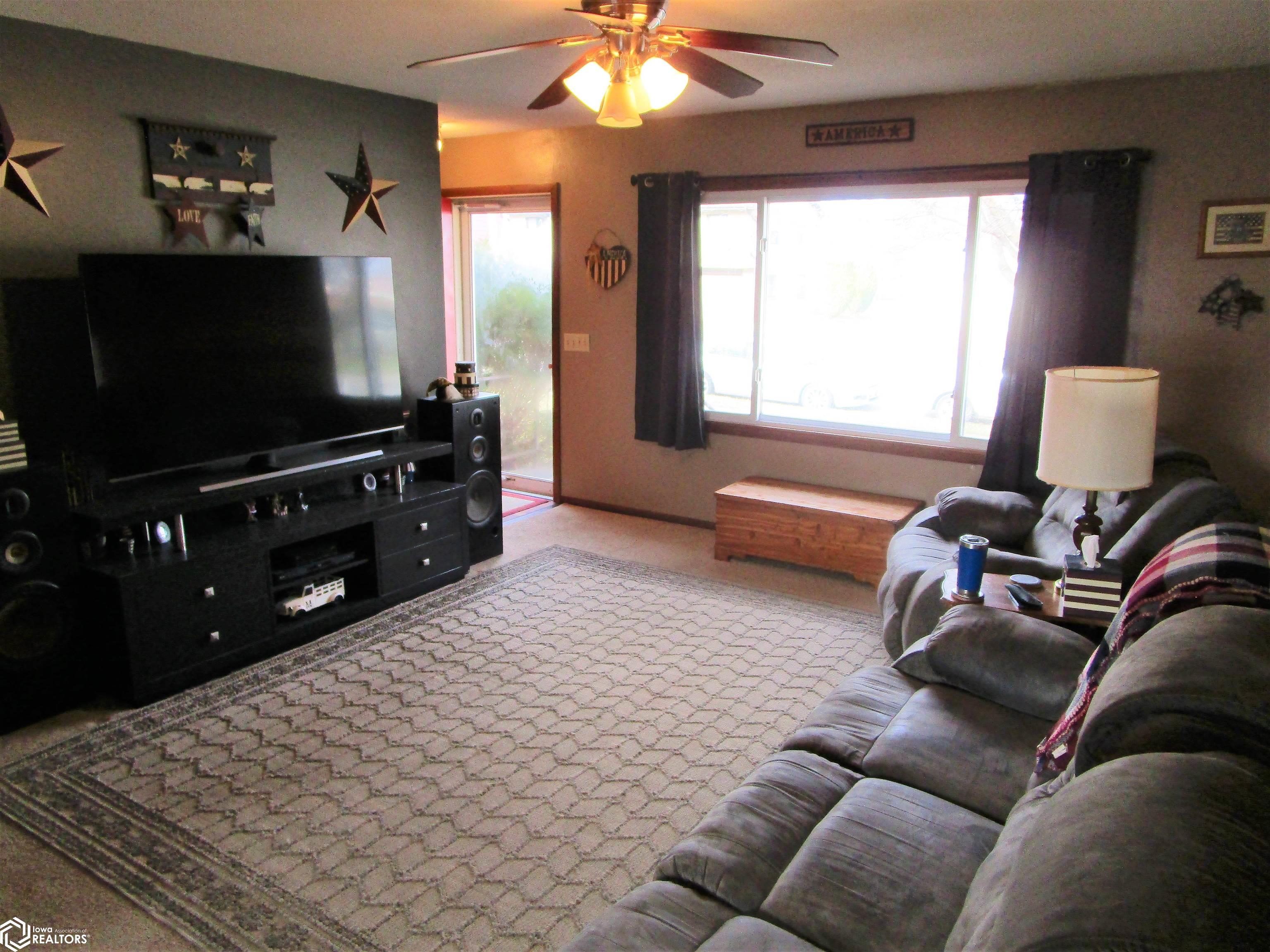 2107 Floyd Avenue, Iowa Falls, Iowa image 3