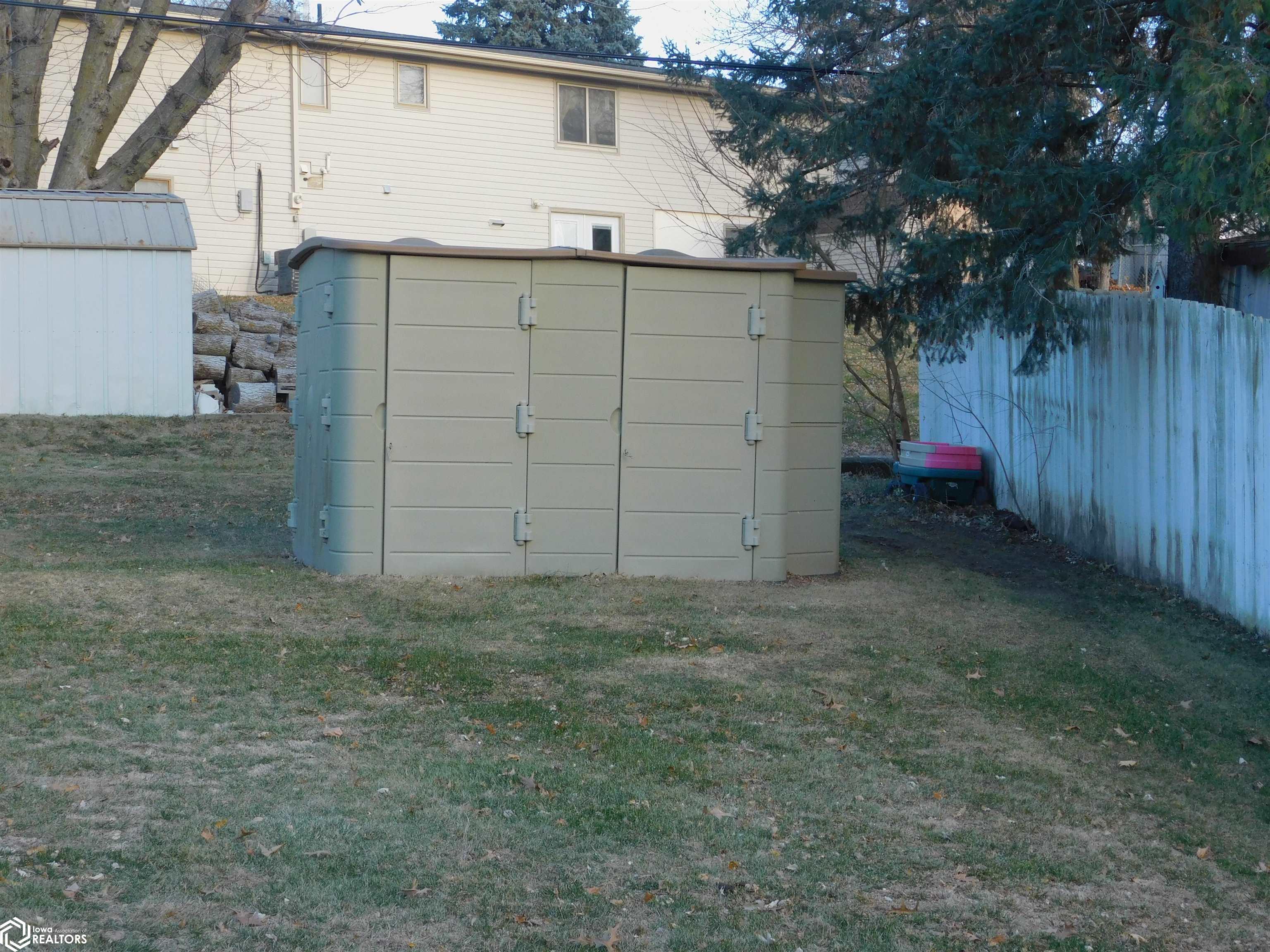 800 S Park Drive, Denison, Iowa image 17