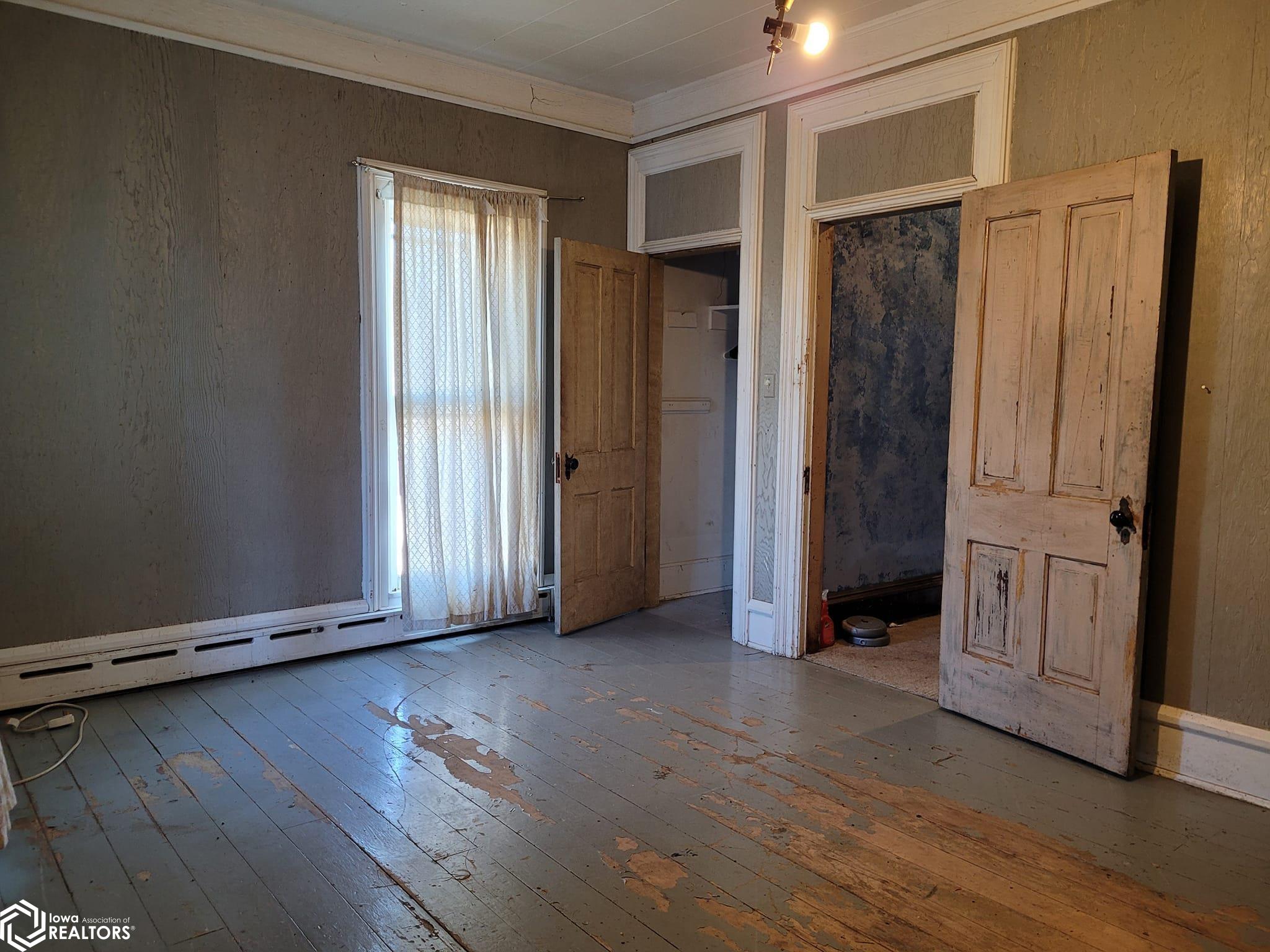 202 N West Street, Sigourney, Iowa image 24