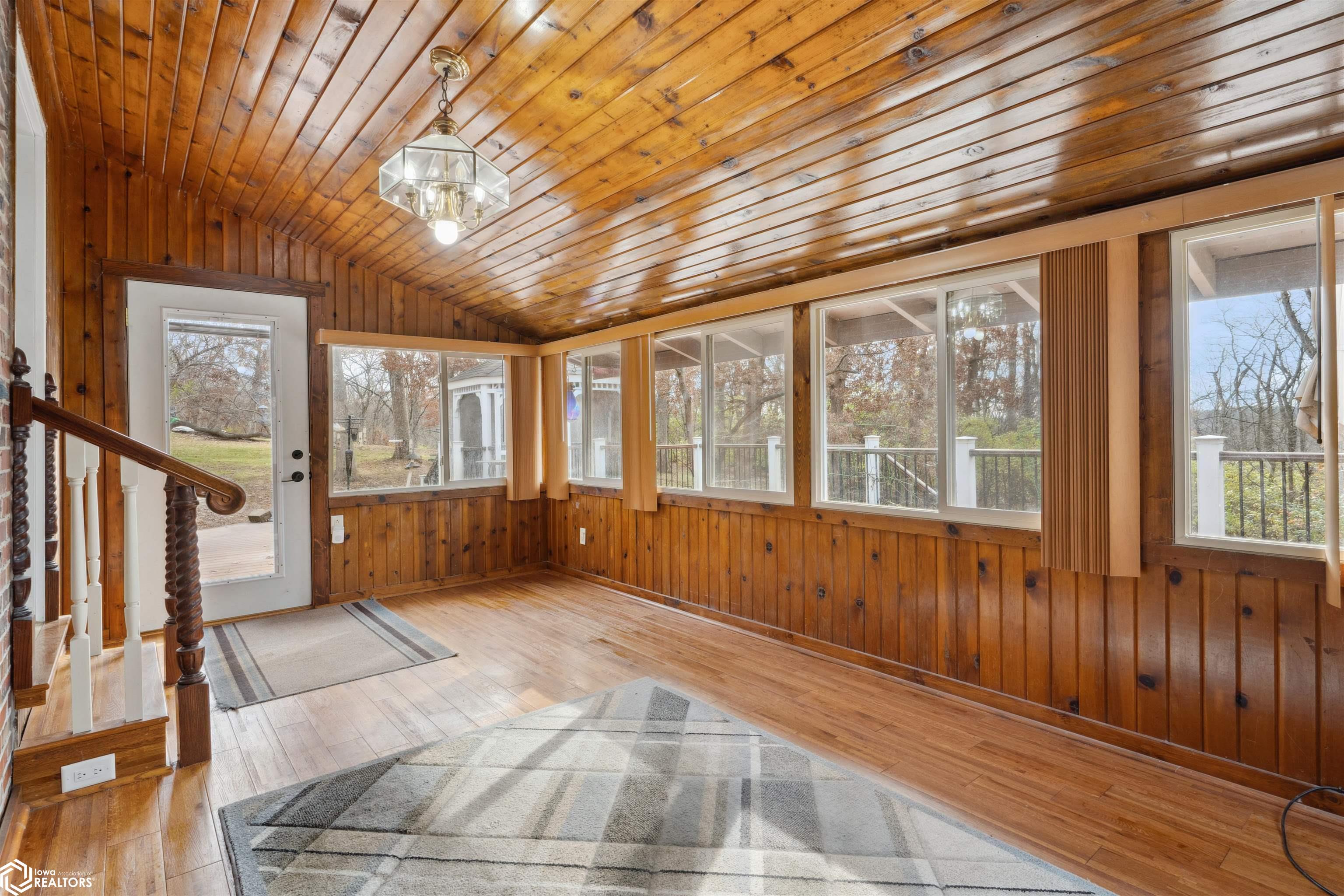 1012 Westwood Drive, Mount Pleasant, Iowa image 13