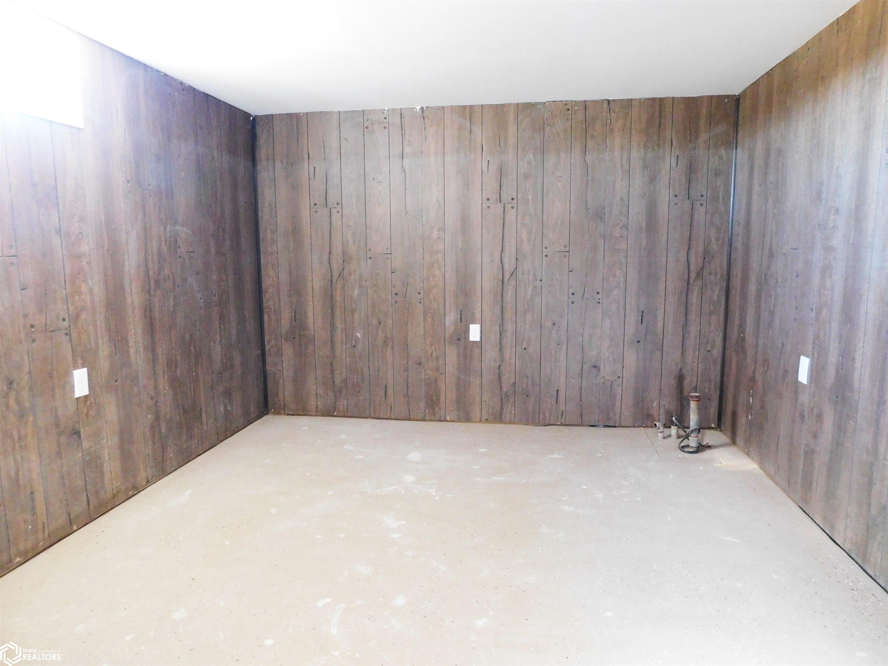 2910 Highway 30, Denison, Iowa image 17