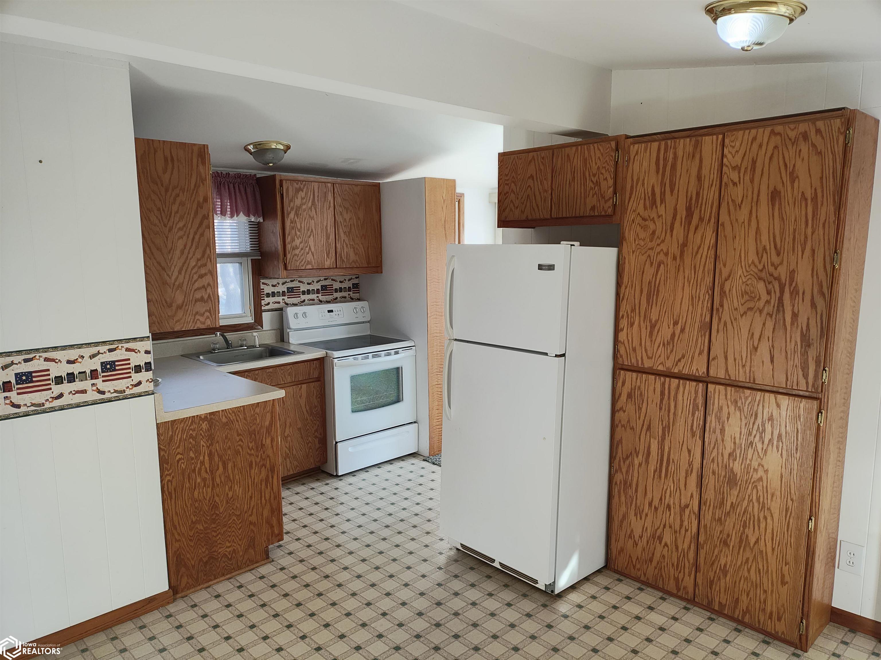 32669 Walnut Ave, Coon Rapids, Iowa image 31