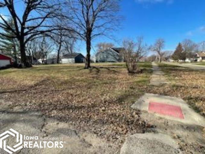 207 E Jefferson Street, Mount Ayr, Iowa image 2