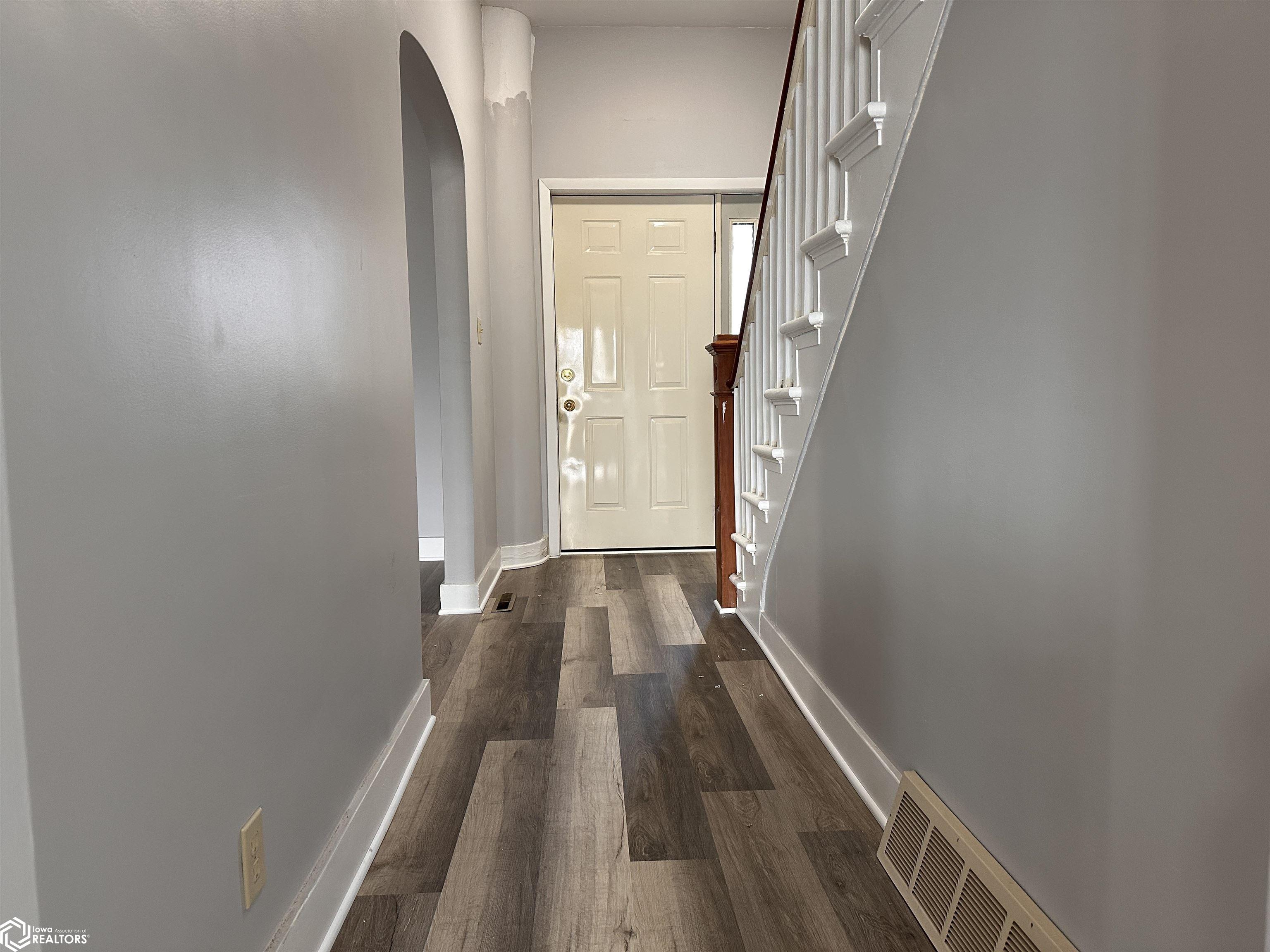 2104 Madison Avenue, Burlington, Iowa image 11