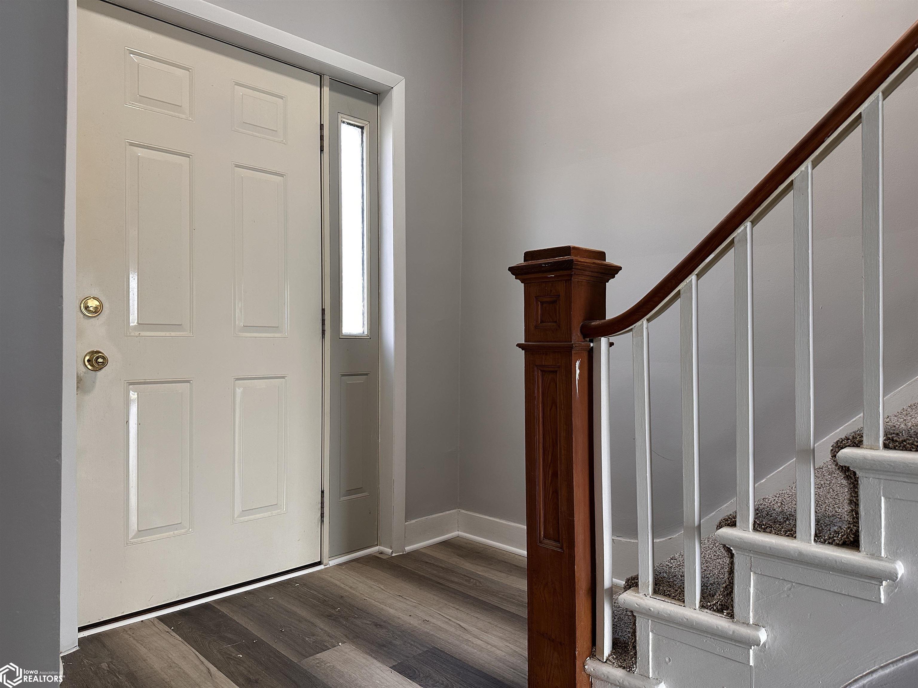 2104 Madison Avenue, Burlington, Iowa image 3