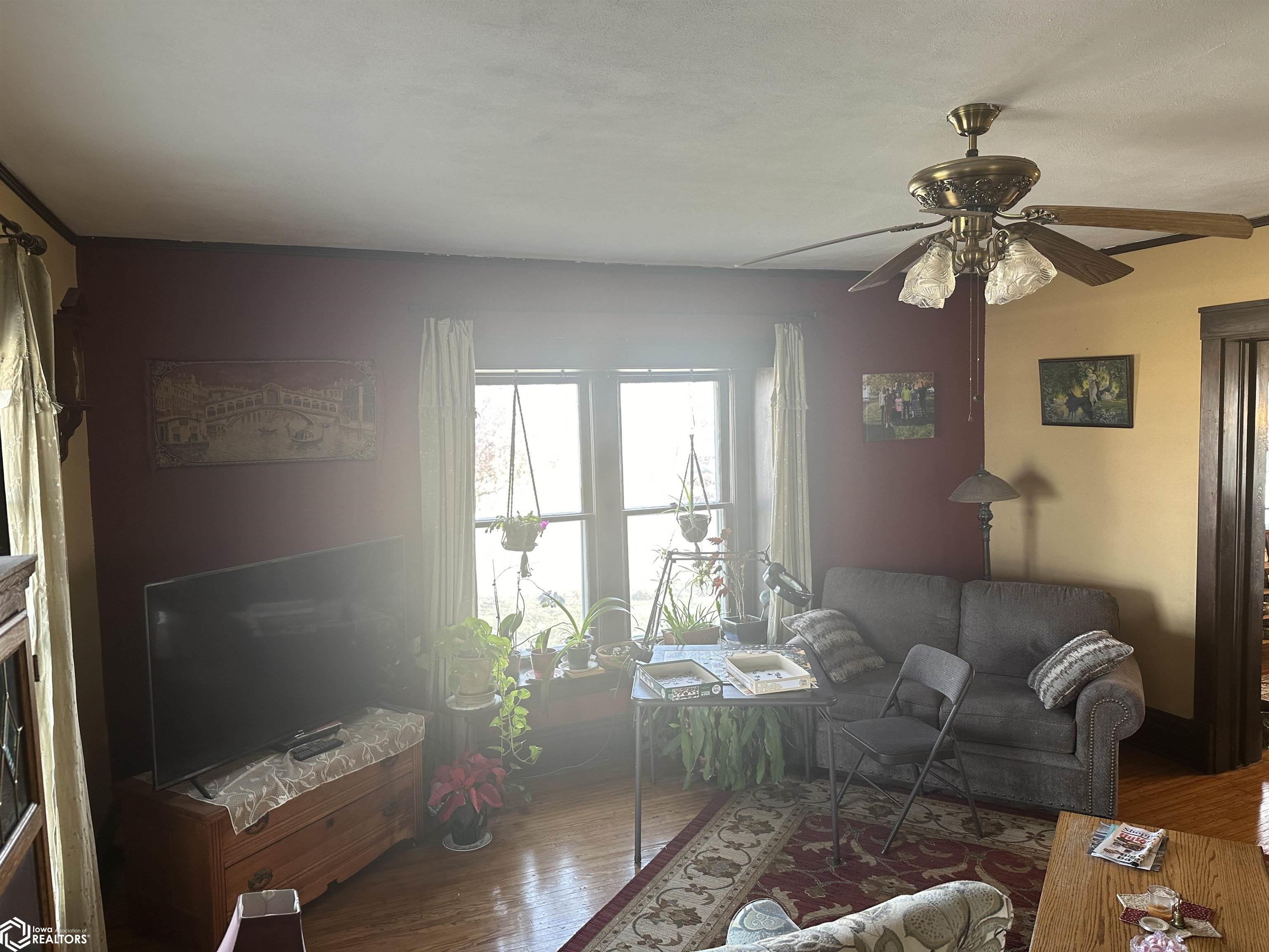 2100 W Washington Street, Mount Pleasant, Iowa image 6