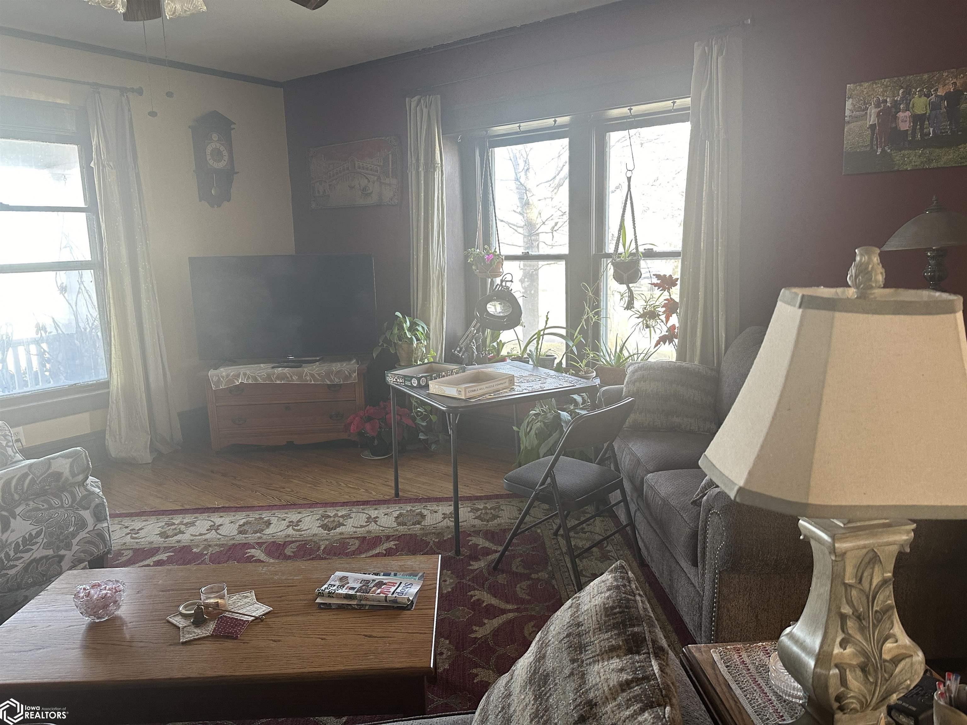2100 W Washington Street, Mount Pleasant, Iowa image 7