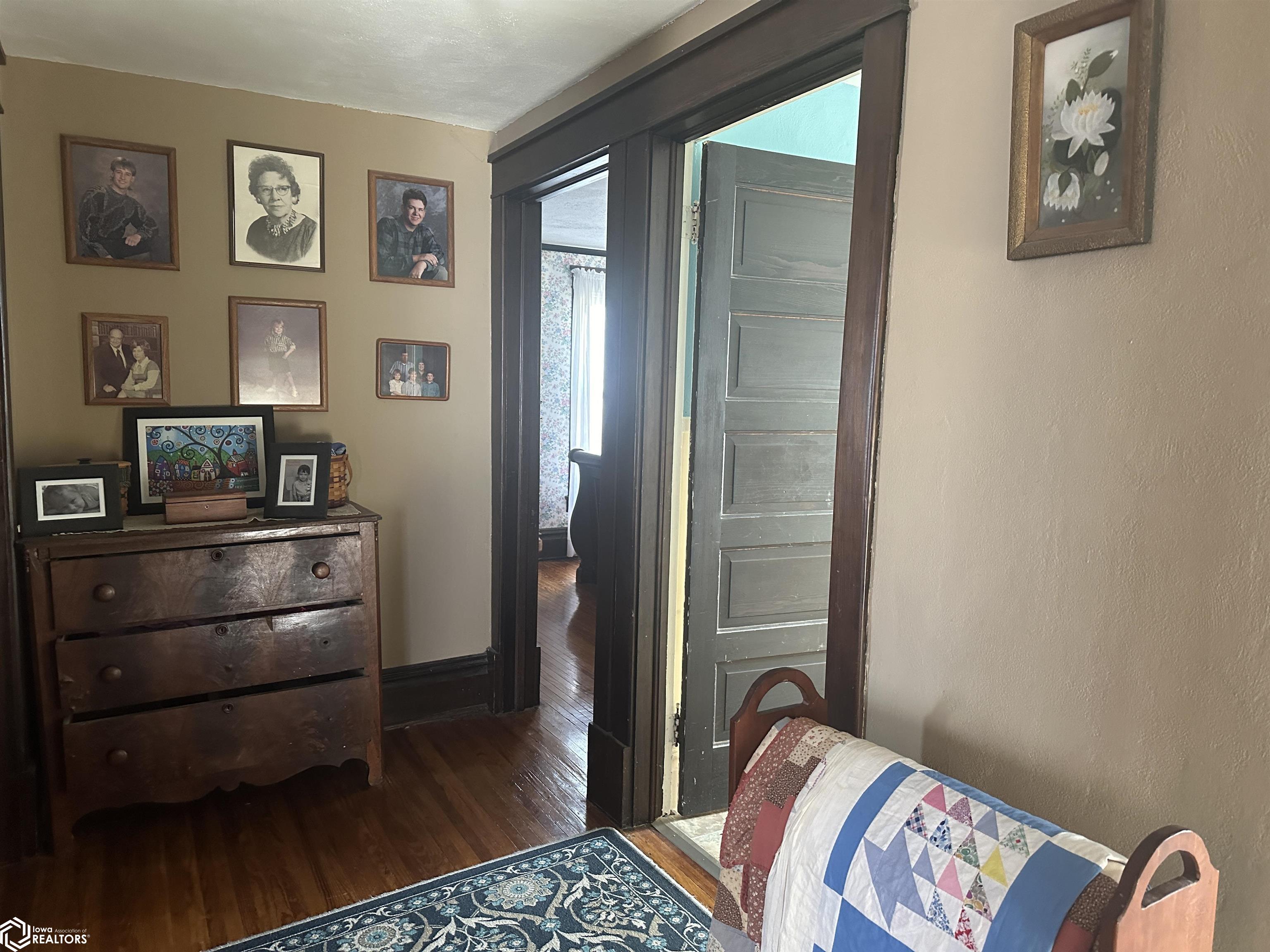 2100 W Washington Street, Mount Pleasant, Iowa image 10