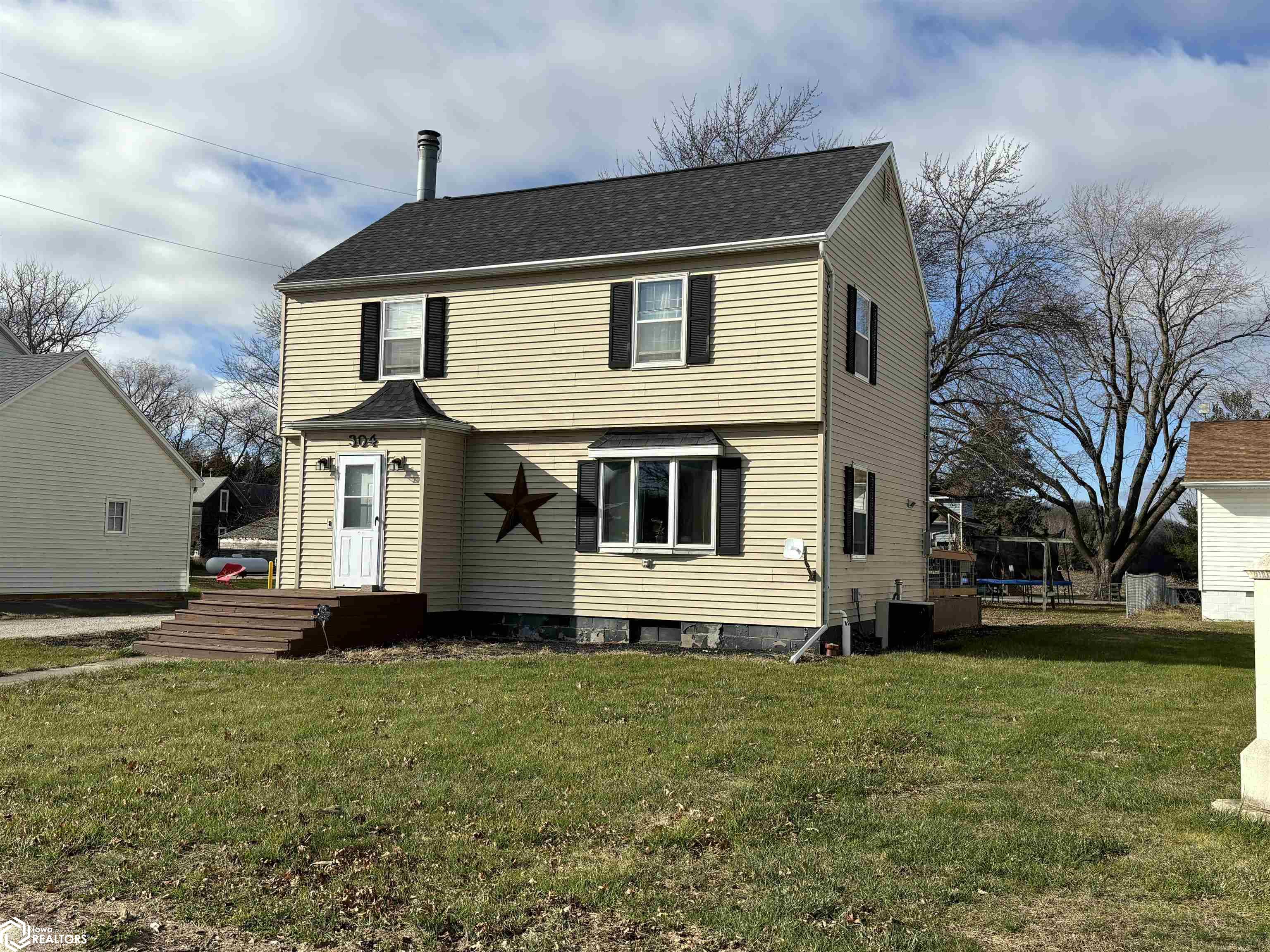 304 West Street, Alden, Iowa image 3