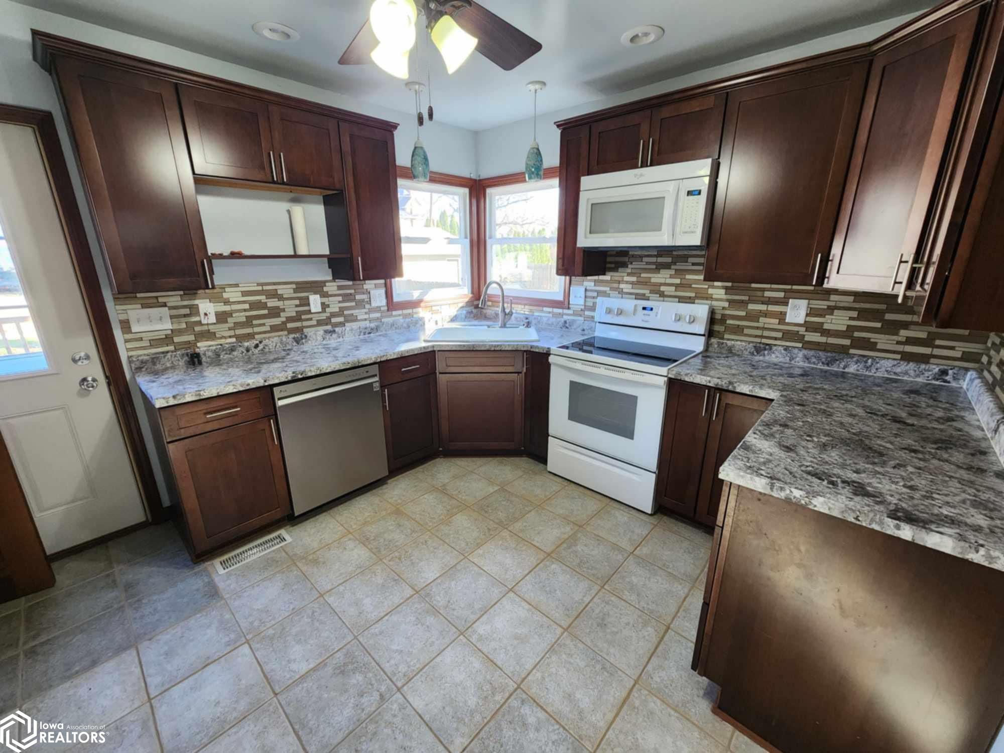 309 S Elizabeth, Stronghurst, Illinois image 14