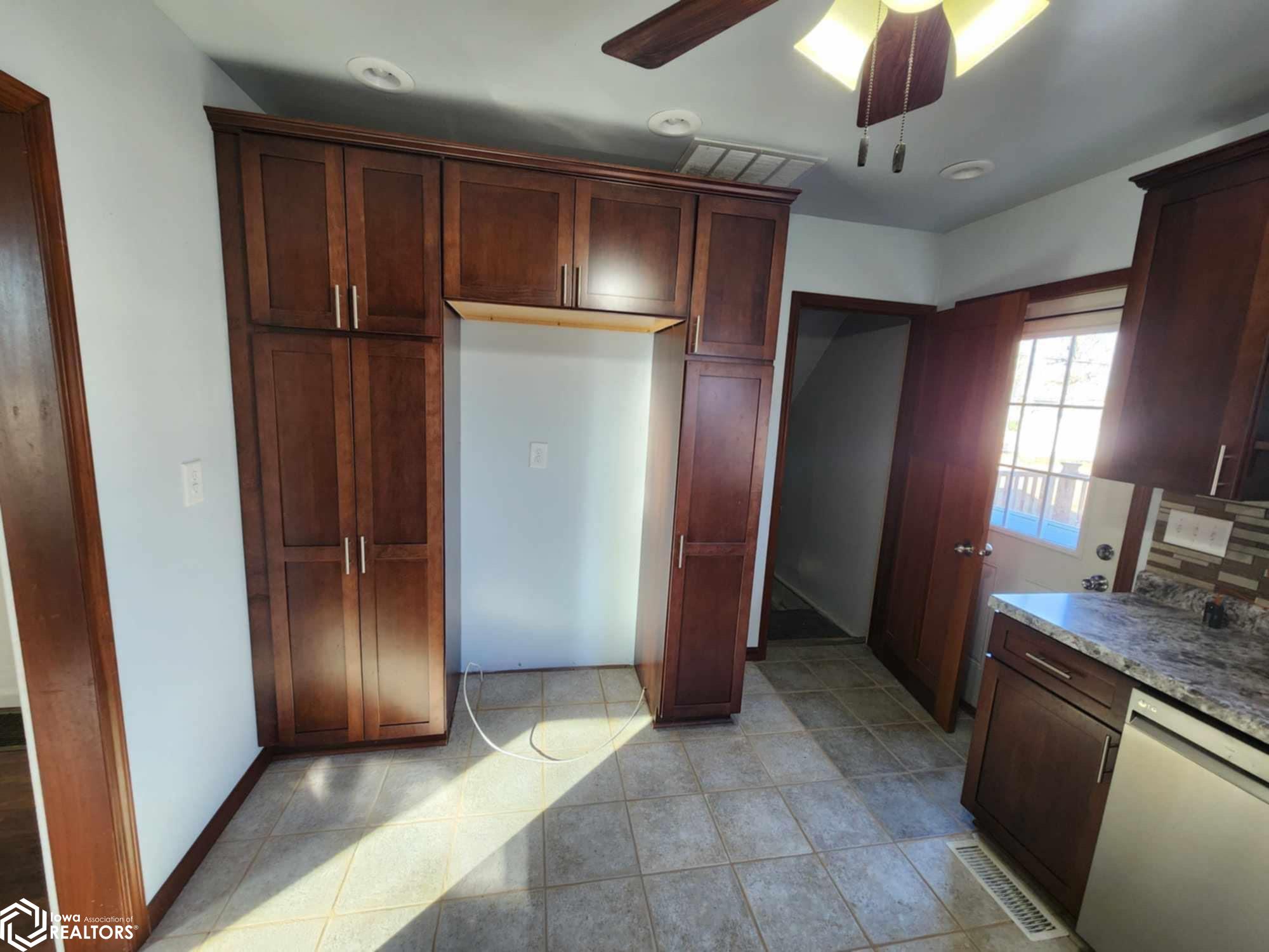 309 S Elizabeth, Stronghurst, Illinois image 15