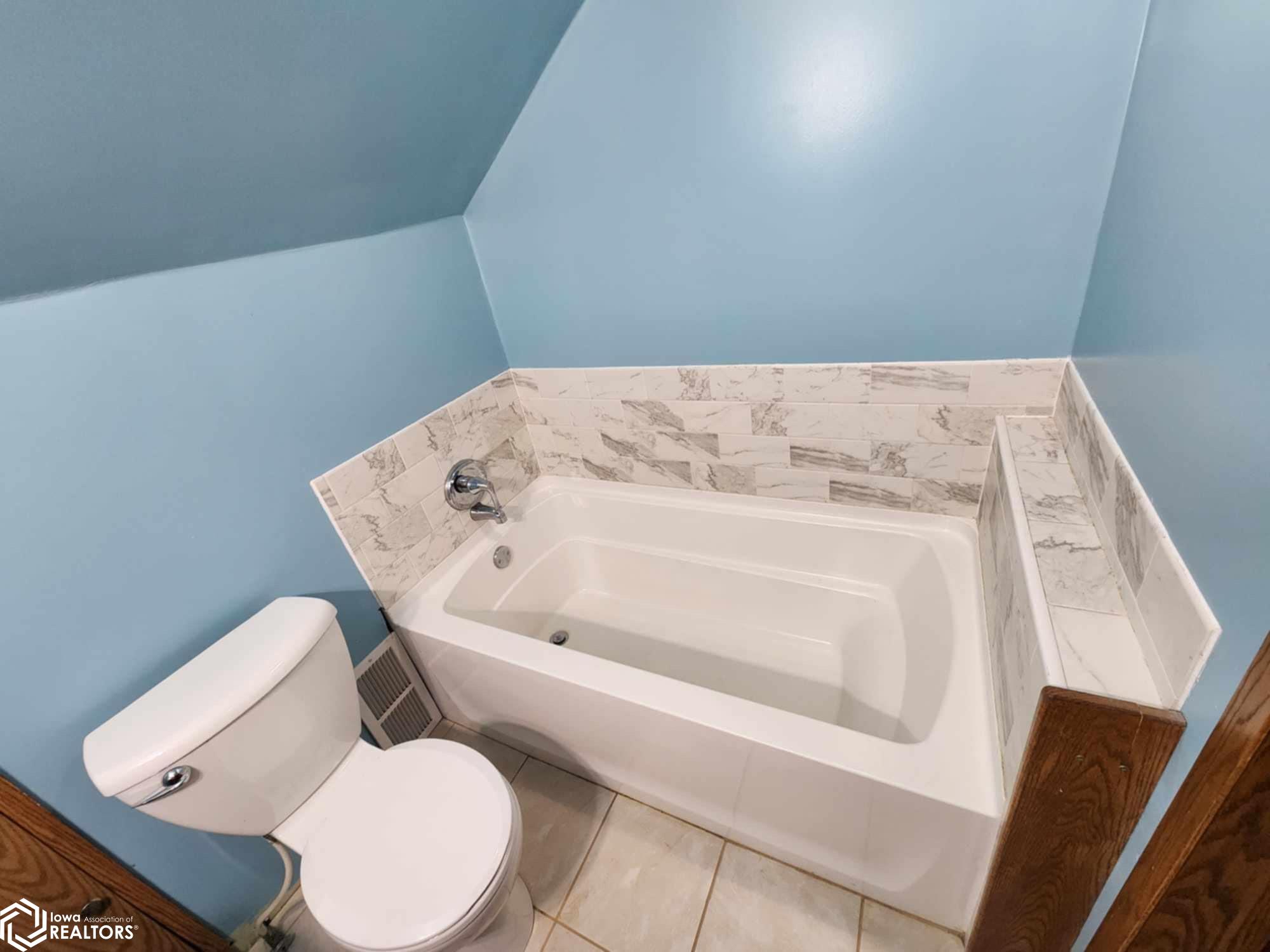 309 S Elizabeth, Stronghurst, Illinois image 27