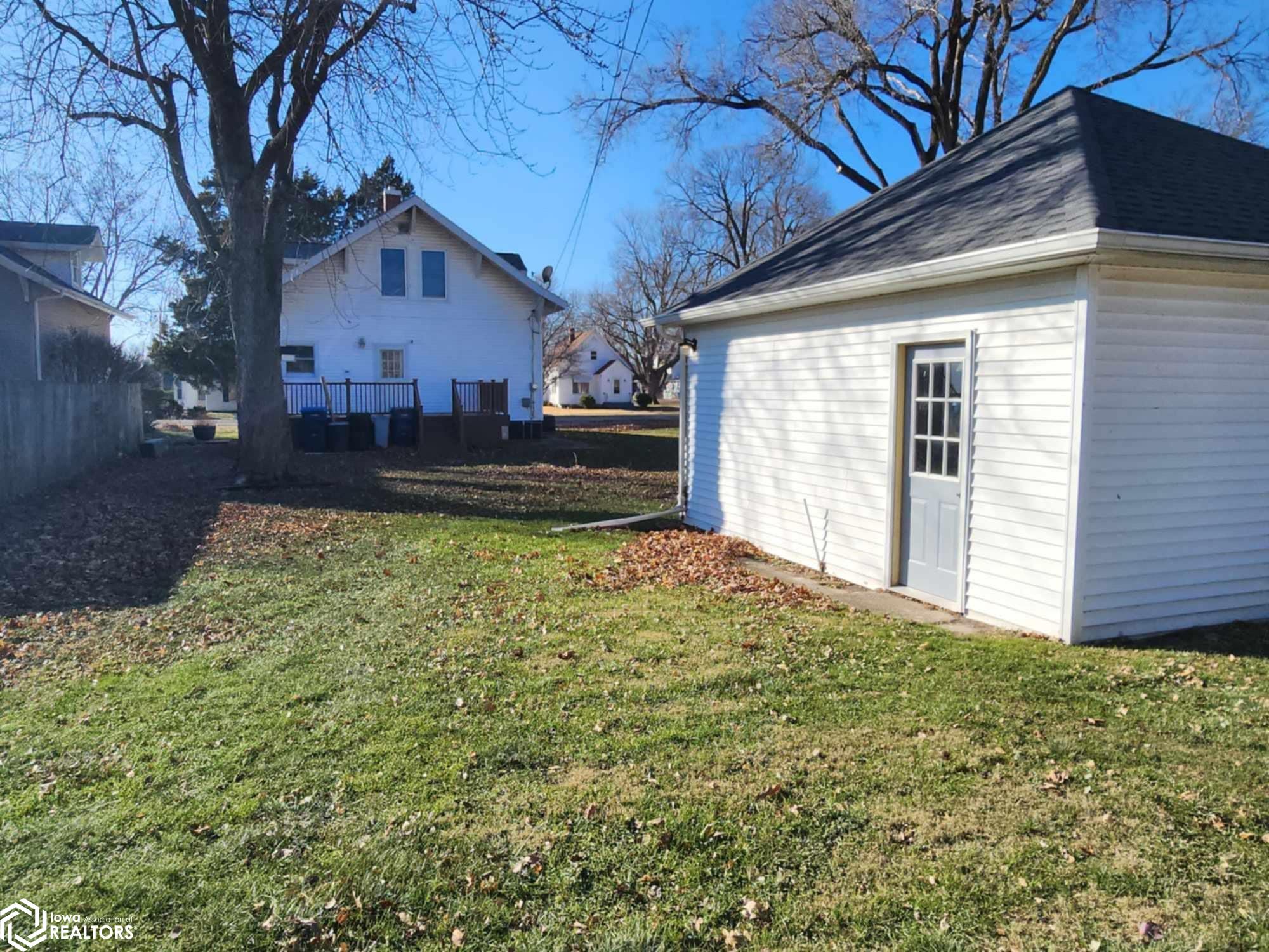 309 S Elizabeth, Stronghurst, Illinois image 5
