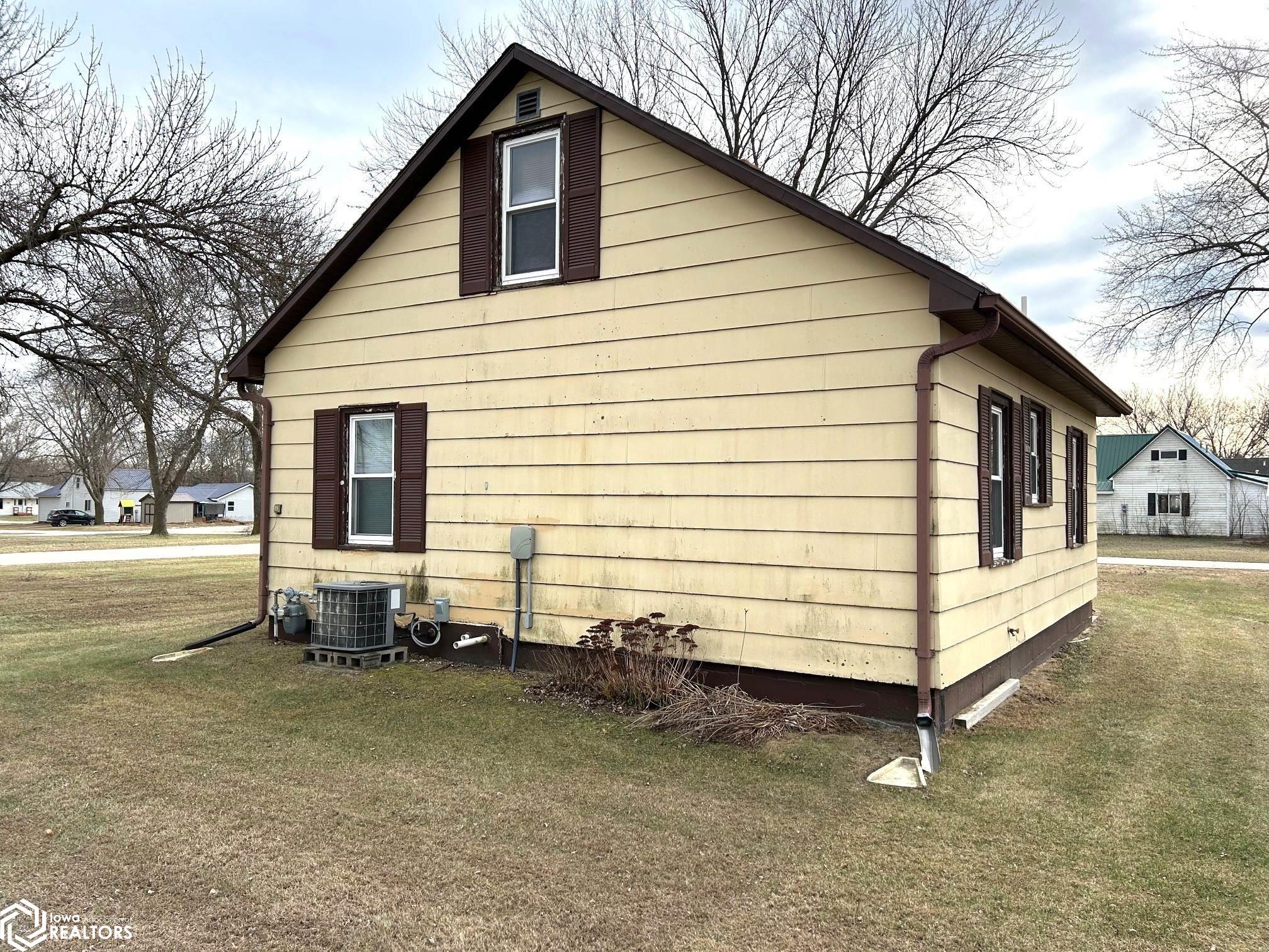 405 E Hoffman Street, Graettinger, Iowa image 15