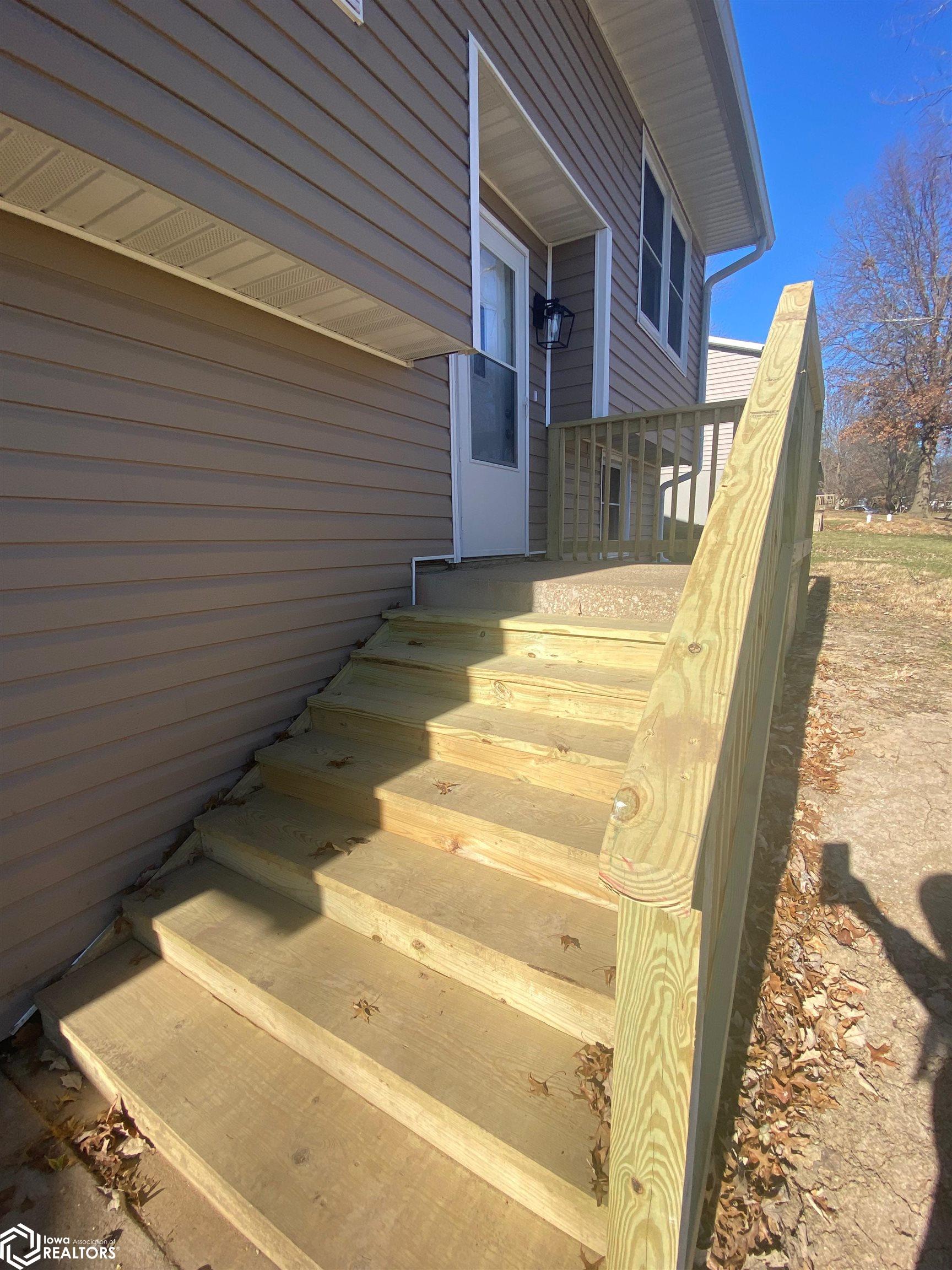 1508 Southview Cir, Fairfield, Iowa image 32