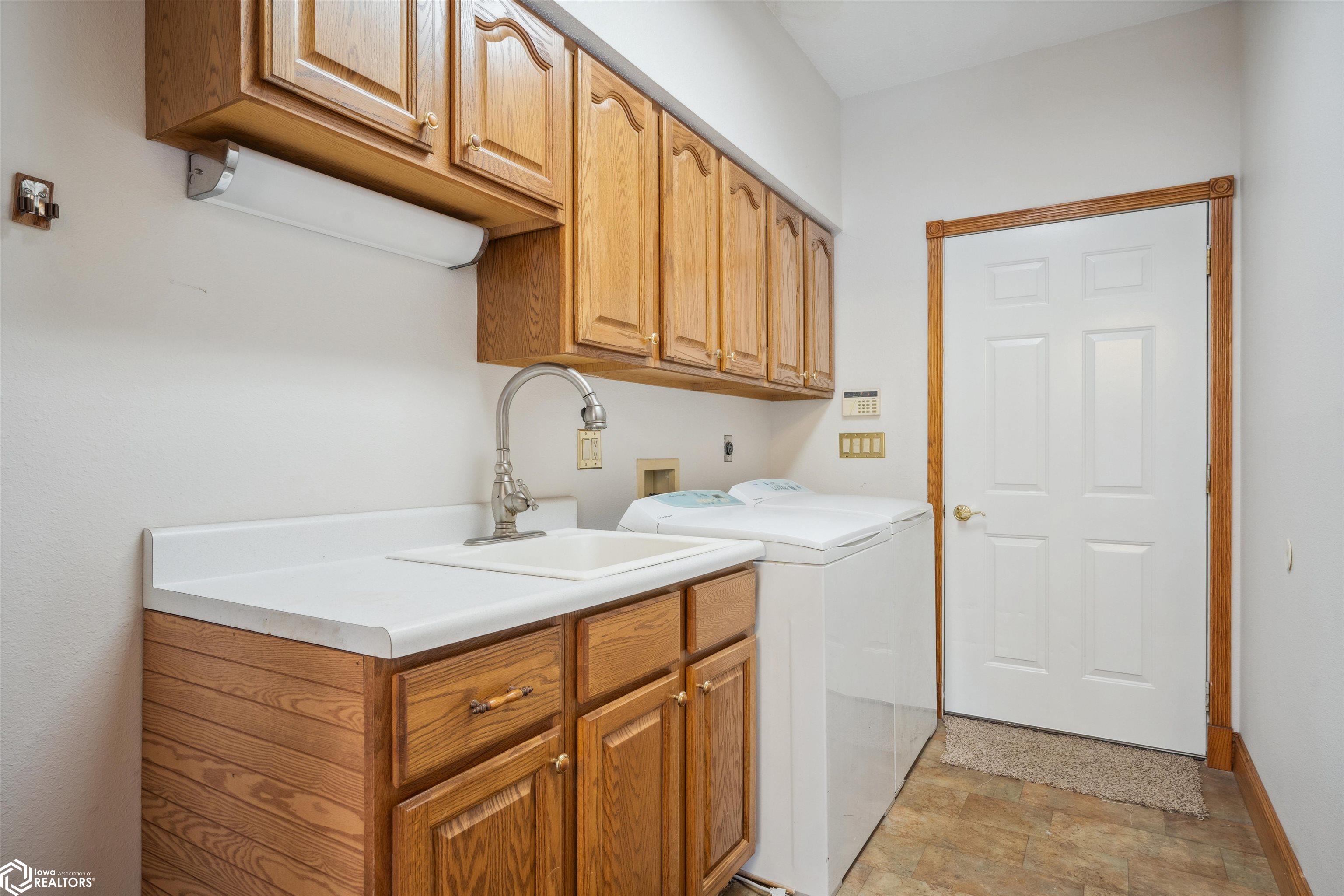 2917 Woodland Drive, Burlington, Iowa image 13