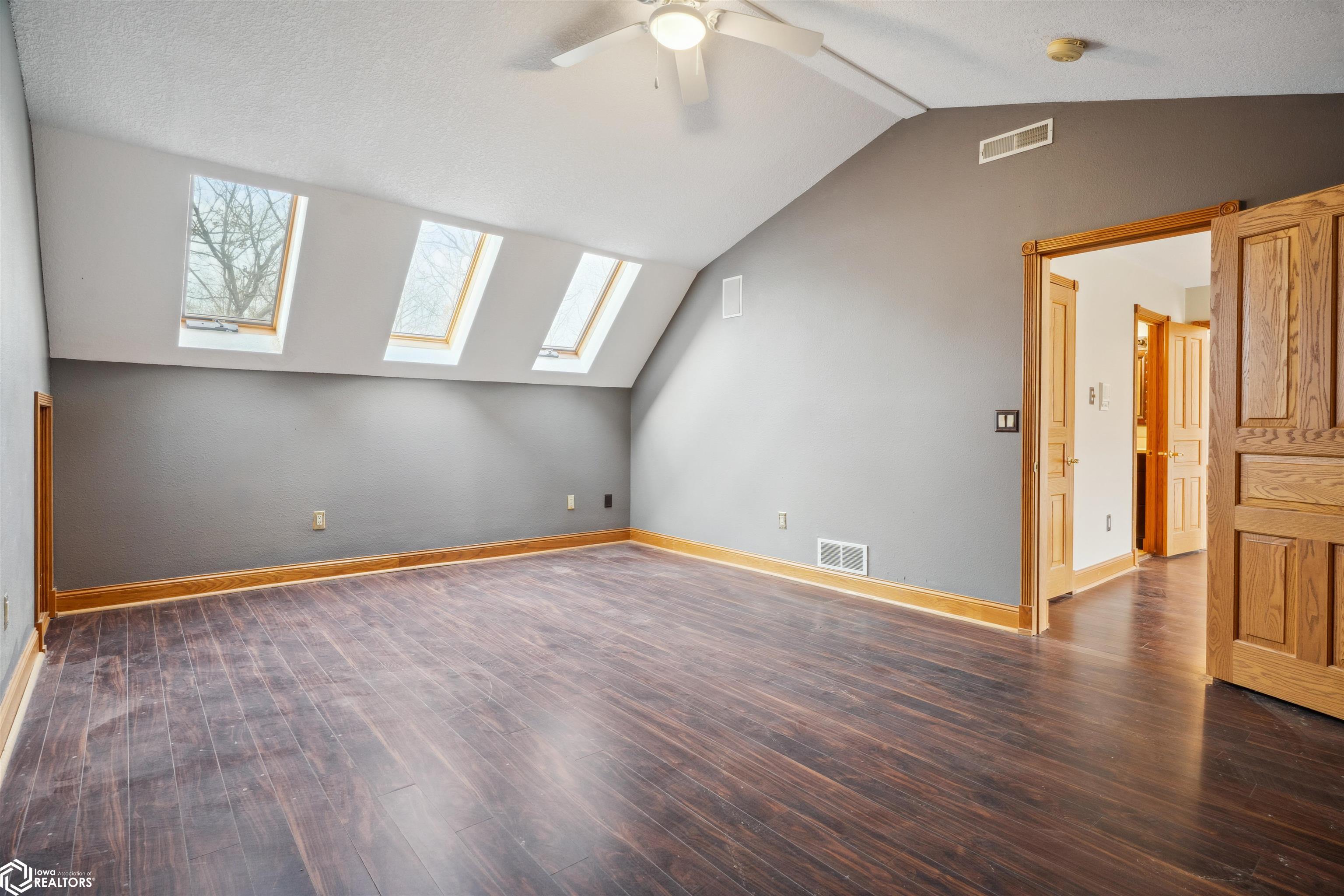 2917 Woodland Drive, Burlington, Iowa image 28