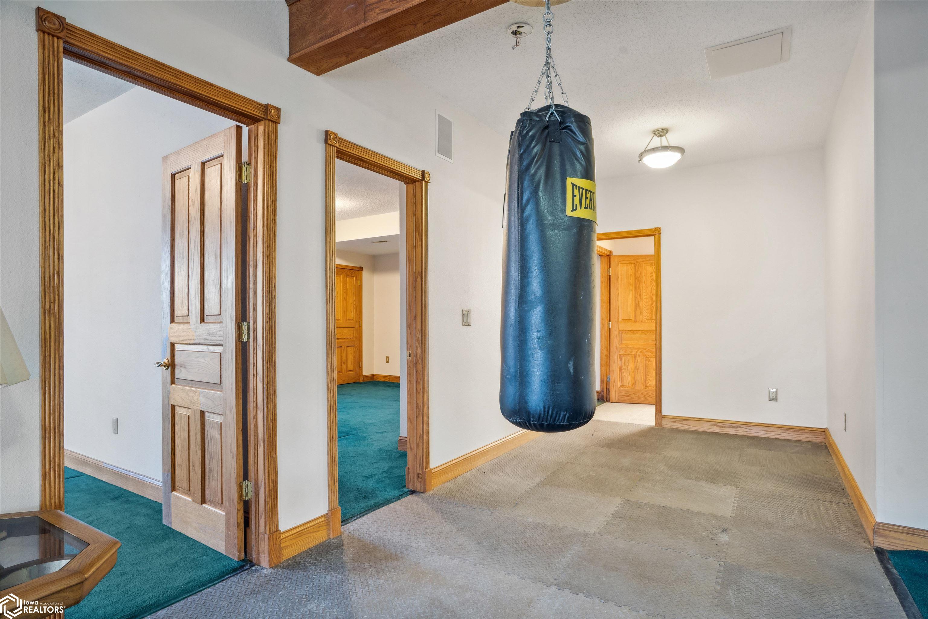 2917 Woodland Drive, Burlington, Iowa image 39