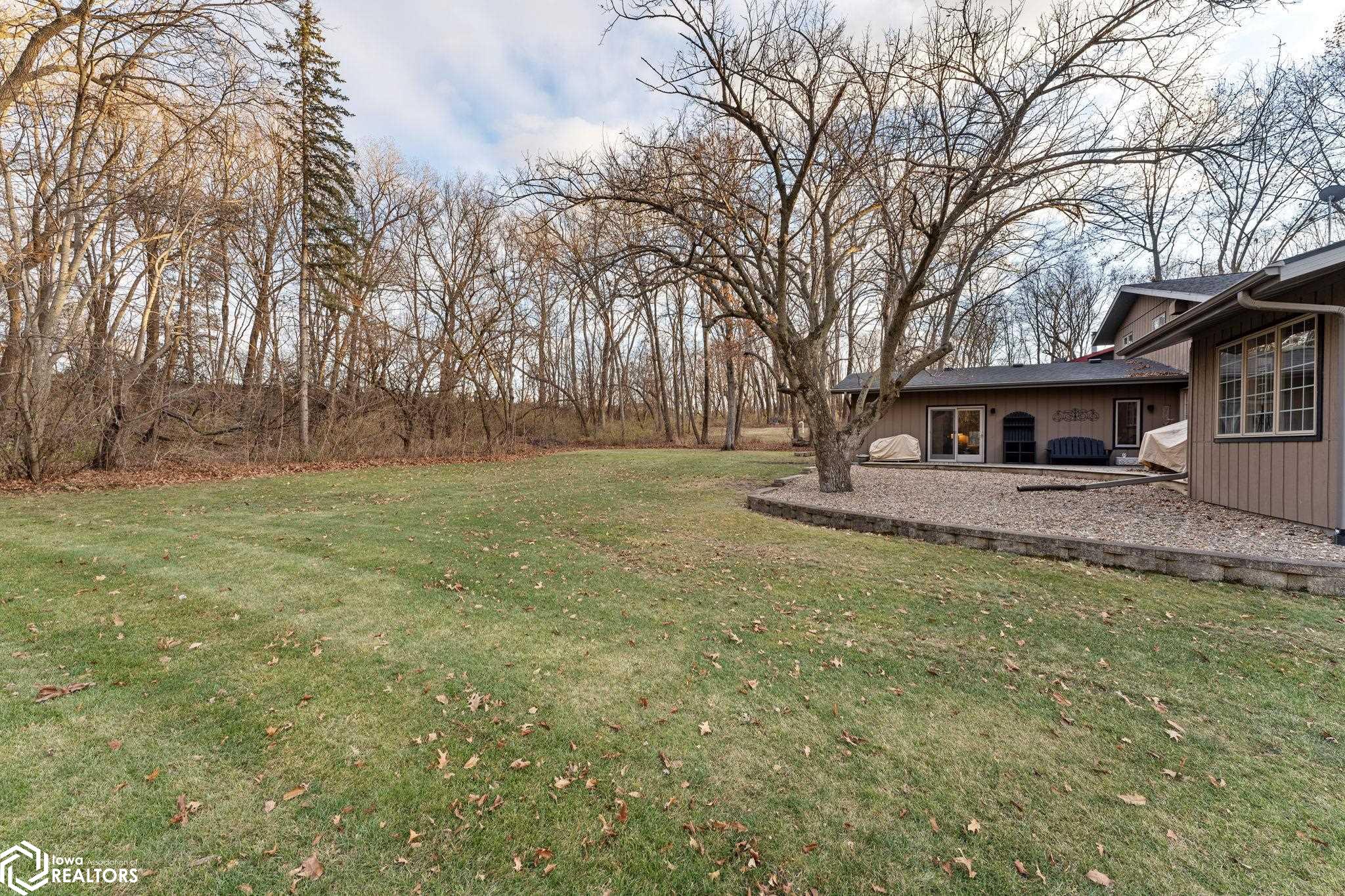 120 Golf View Lane, Washington, Iowa image 12