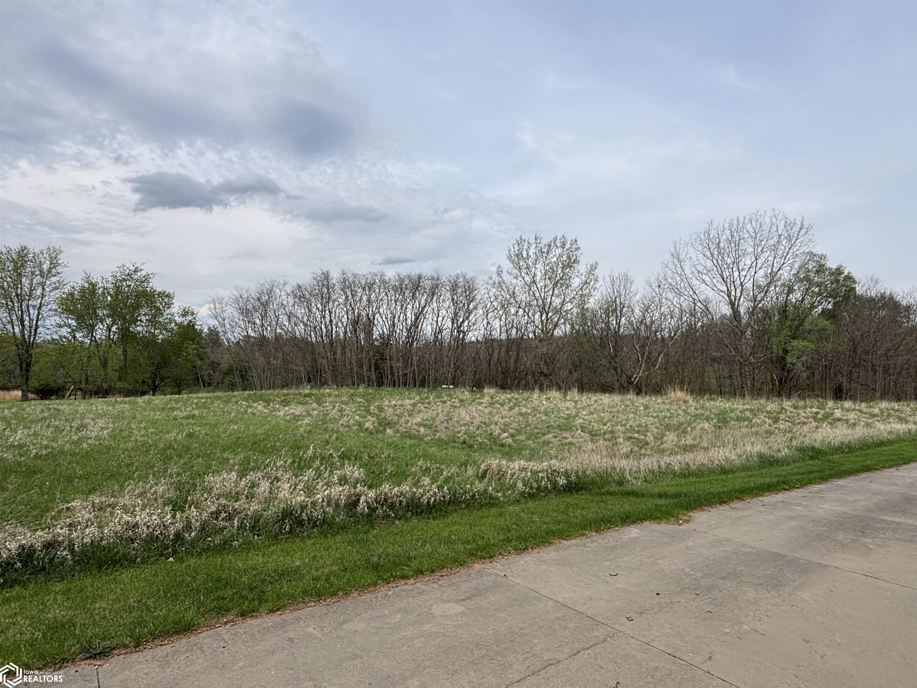 401 Pond Road, Fairfield, Iowa image 3