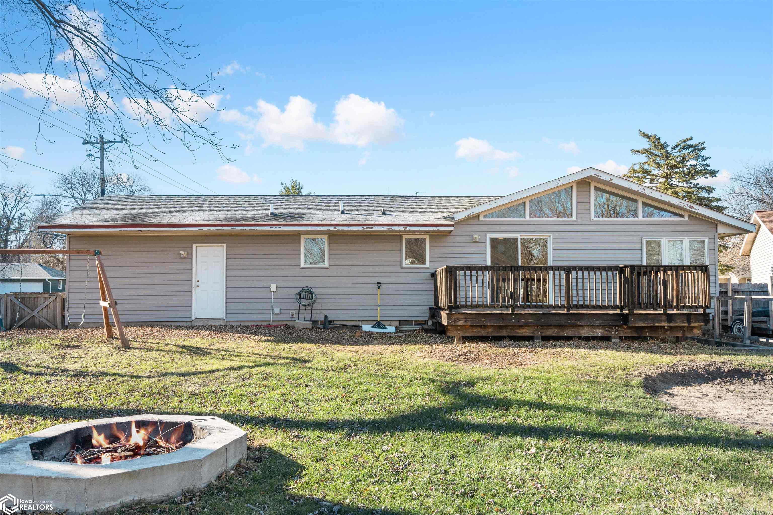 1306 Wisconsin Circle, Ames, Iowa image 14