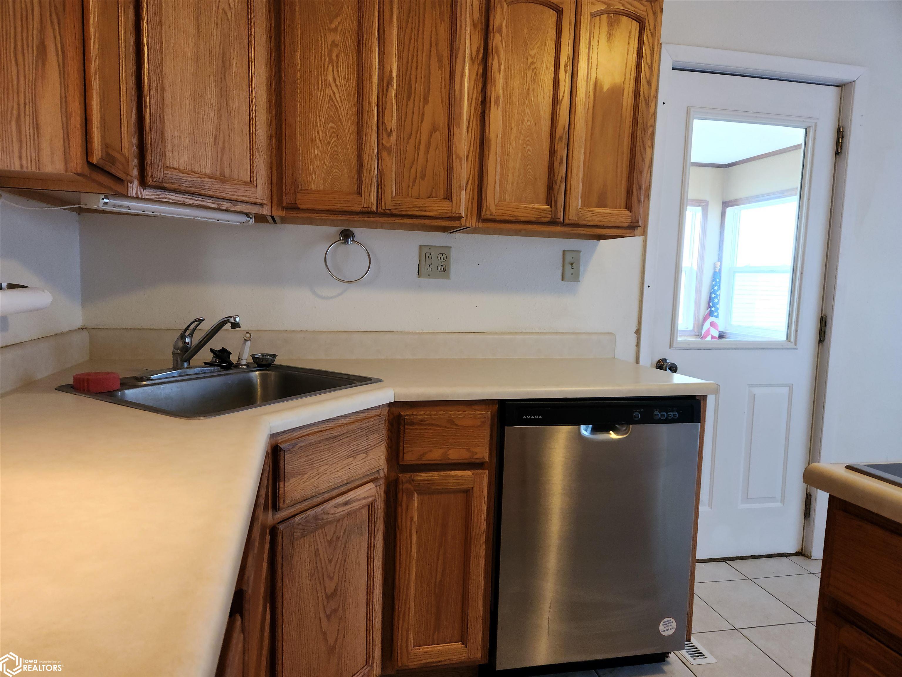 925 Reed Street, Grinnell, Iowa image 35