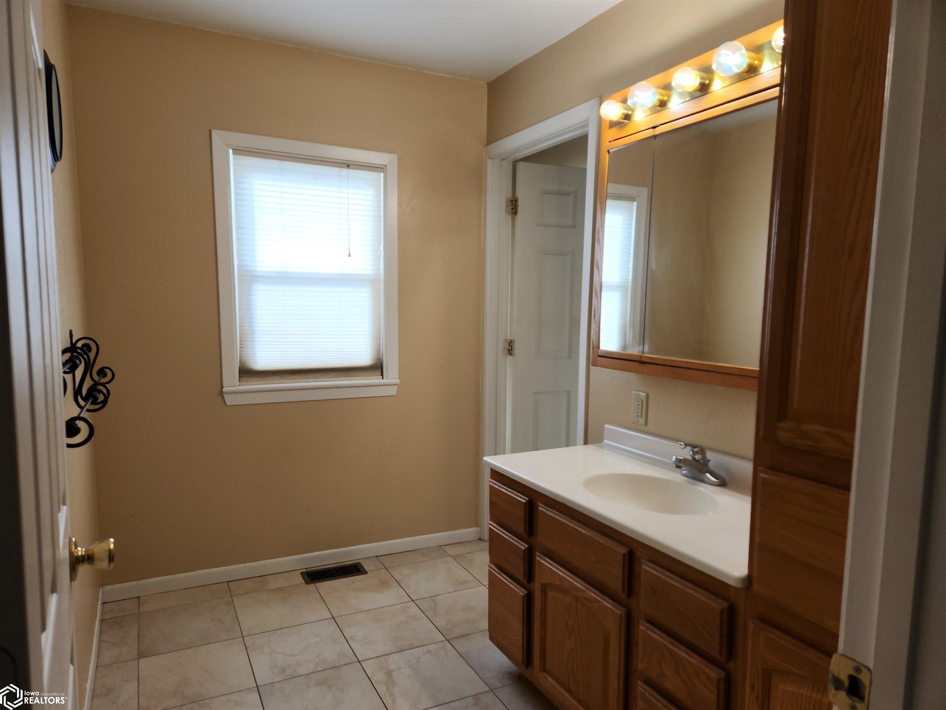 925 Reed Street, Grinnell, Iowa image 50