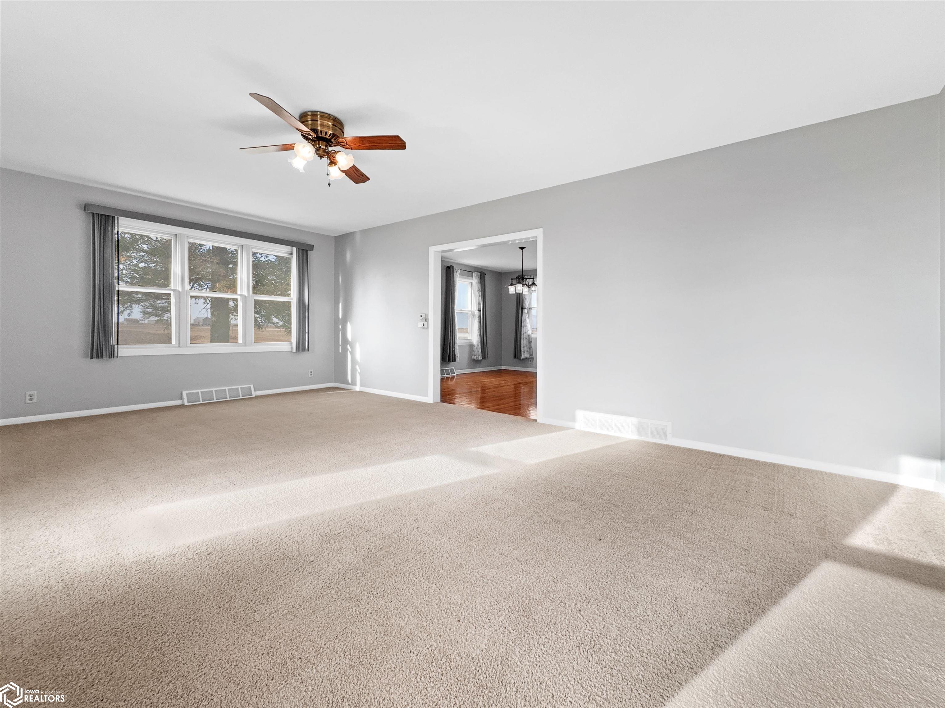 1343 Raven Avenue, Hampton, Iowa image 12