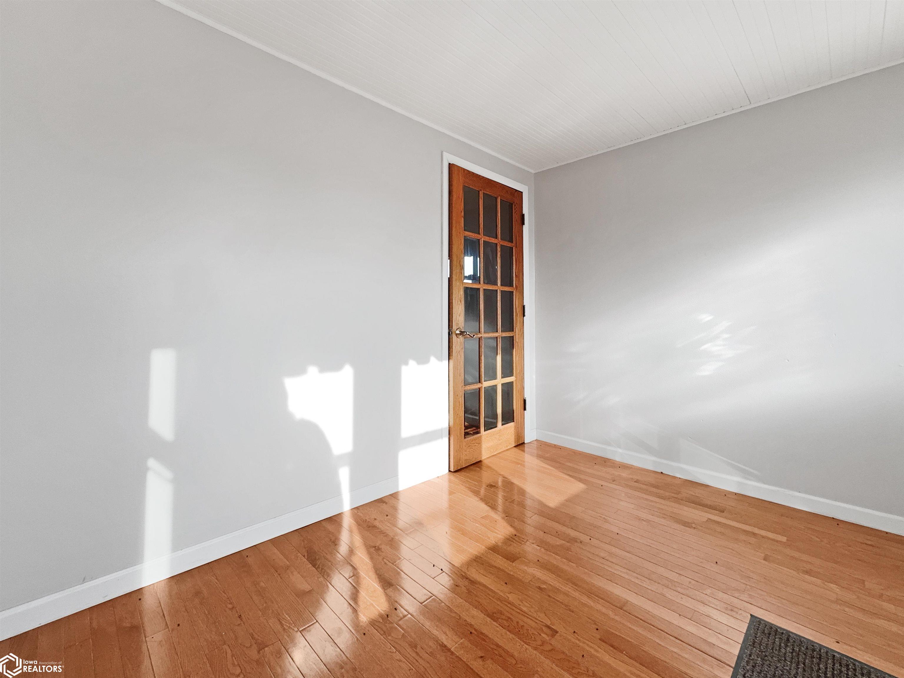 1343 Raven Avenue, Hampton, Iowa image 34