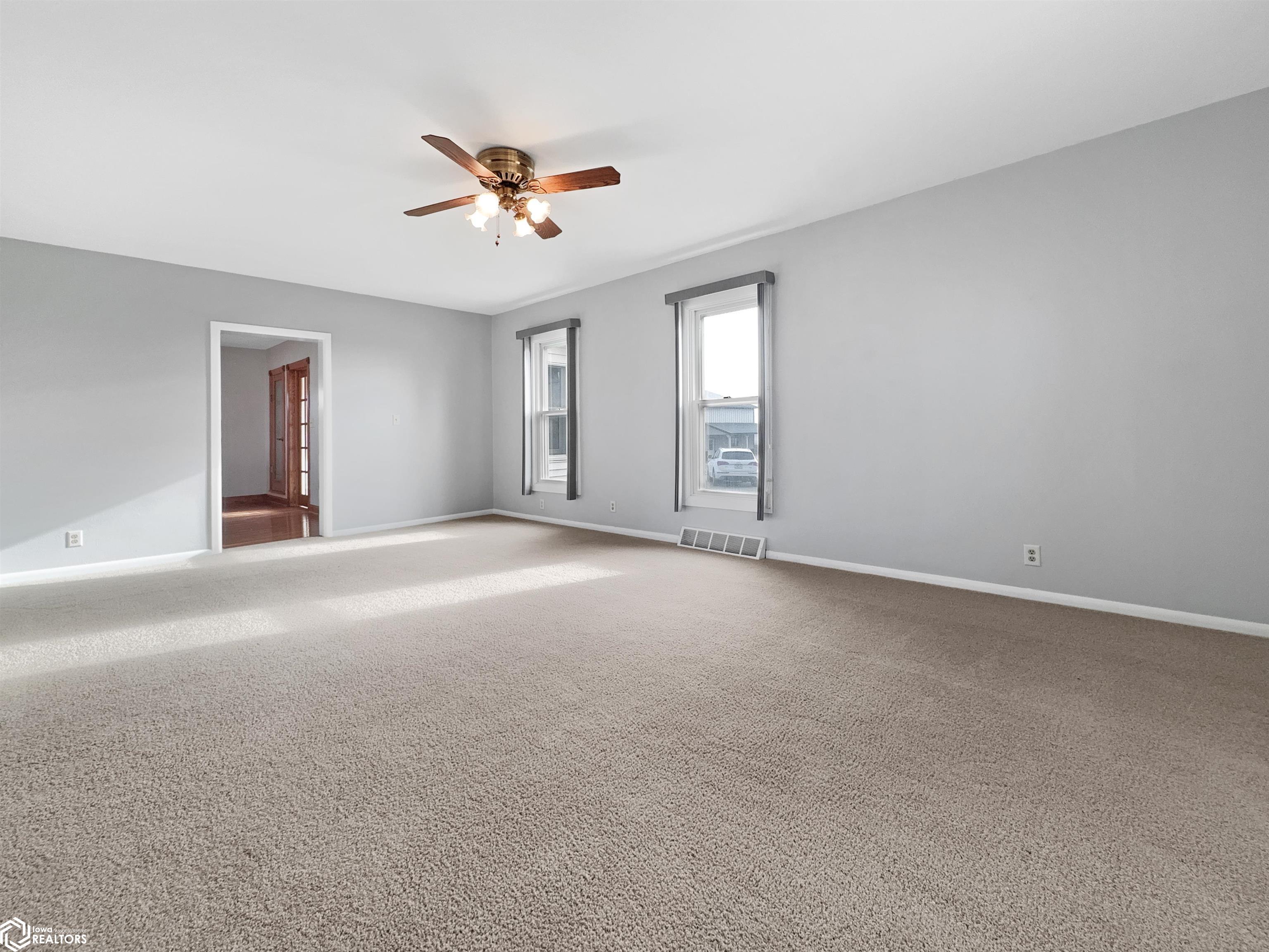 1343 Raven Avenue, Hampton, Iowa image 10