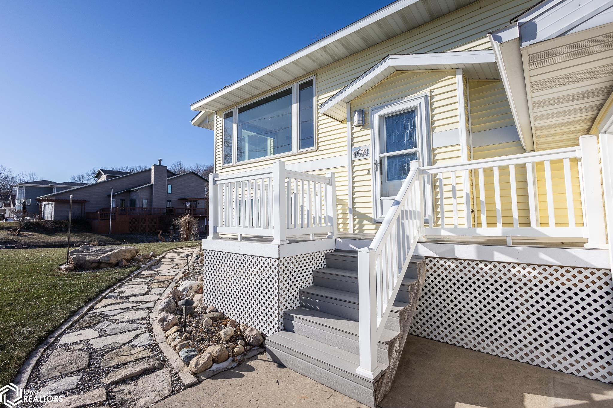 4674 N Shore Drive, Clear Lake, Iowa image 3