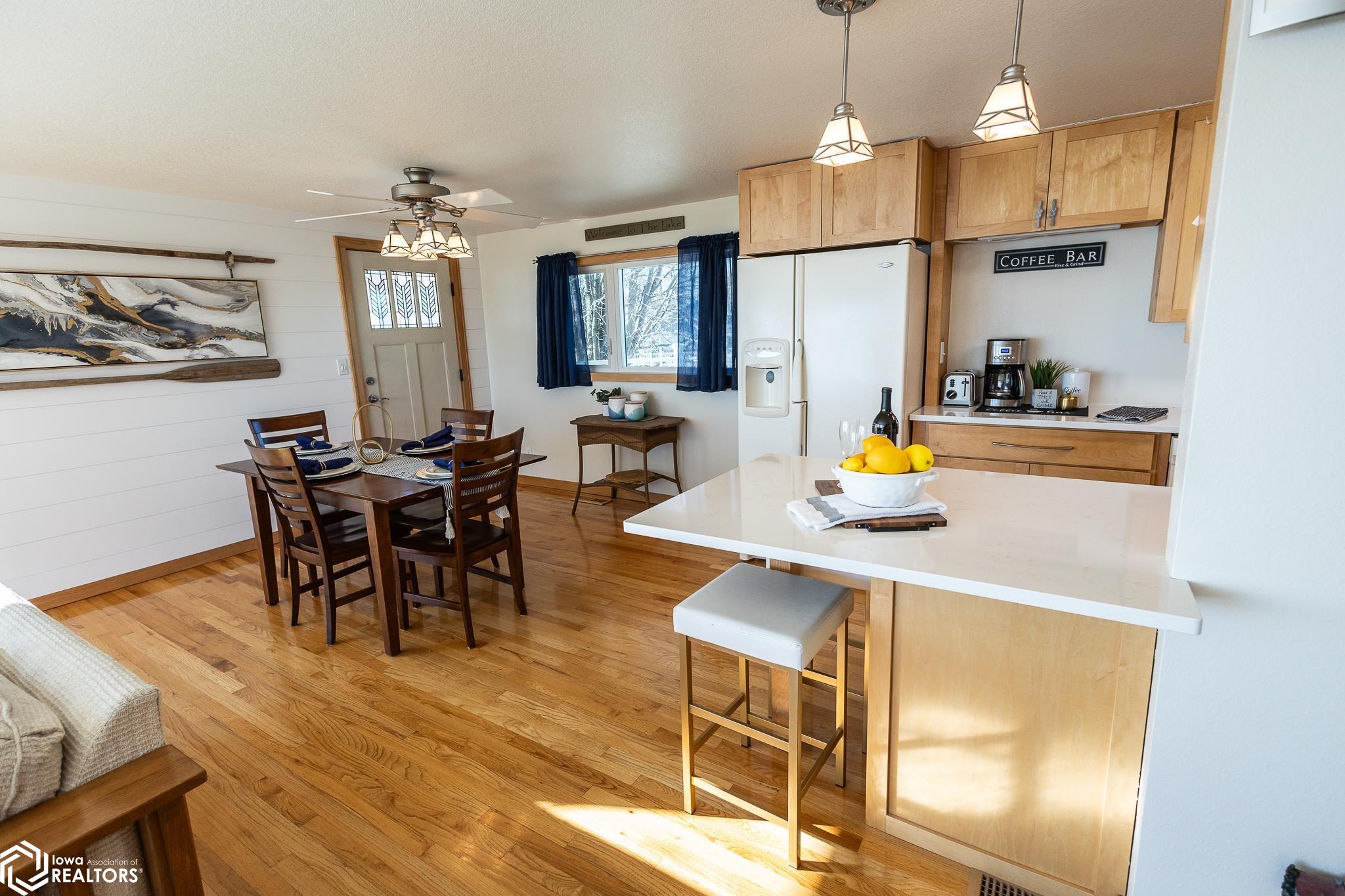 4674 N Shore Drive, Clear Lake, Iowa image 23