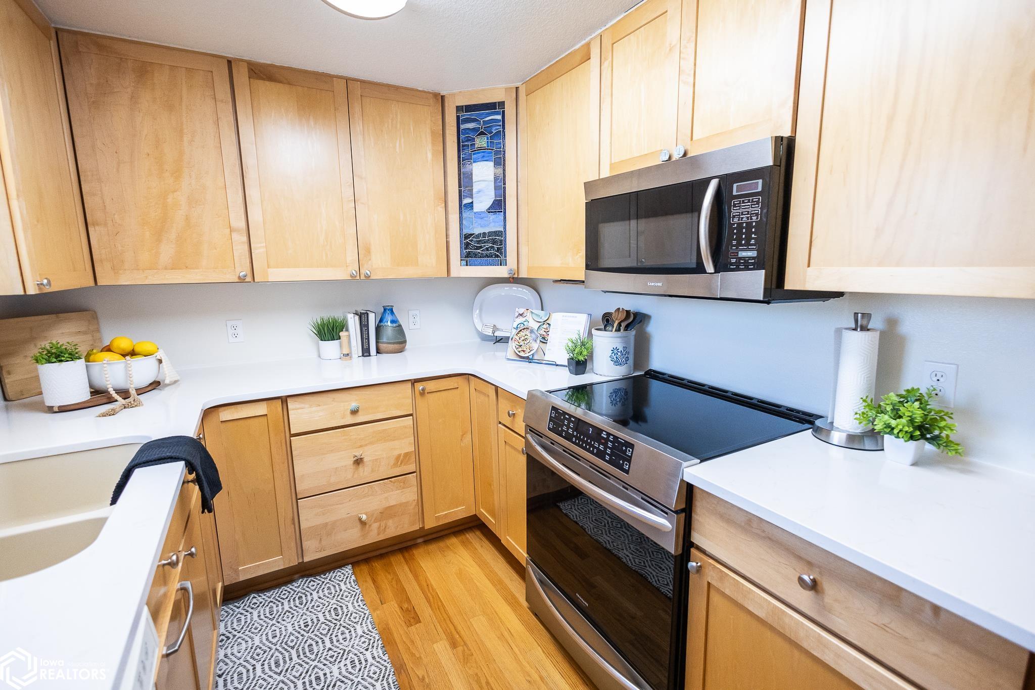 4674 N Shore Drive, Clear Lake, Iowa image 29