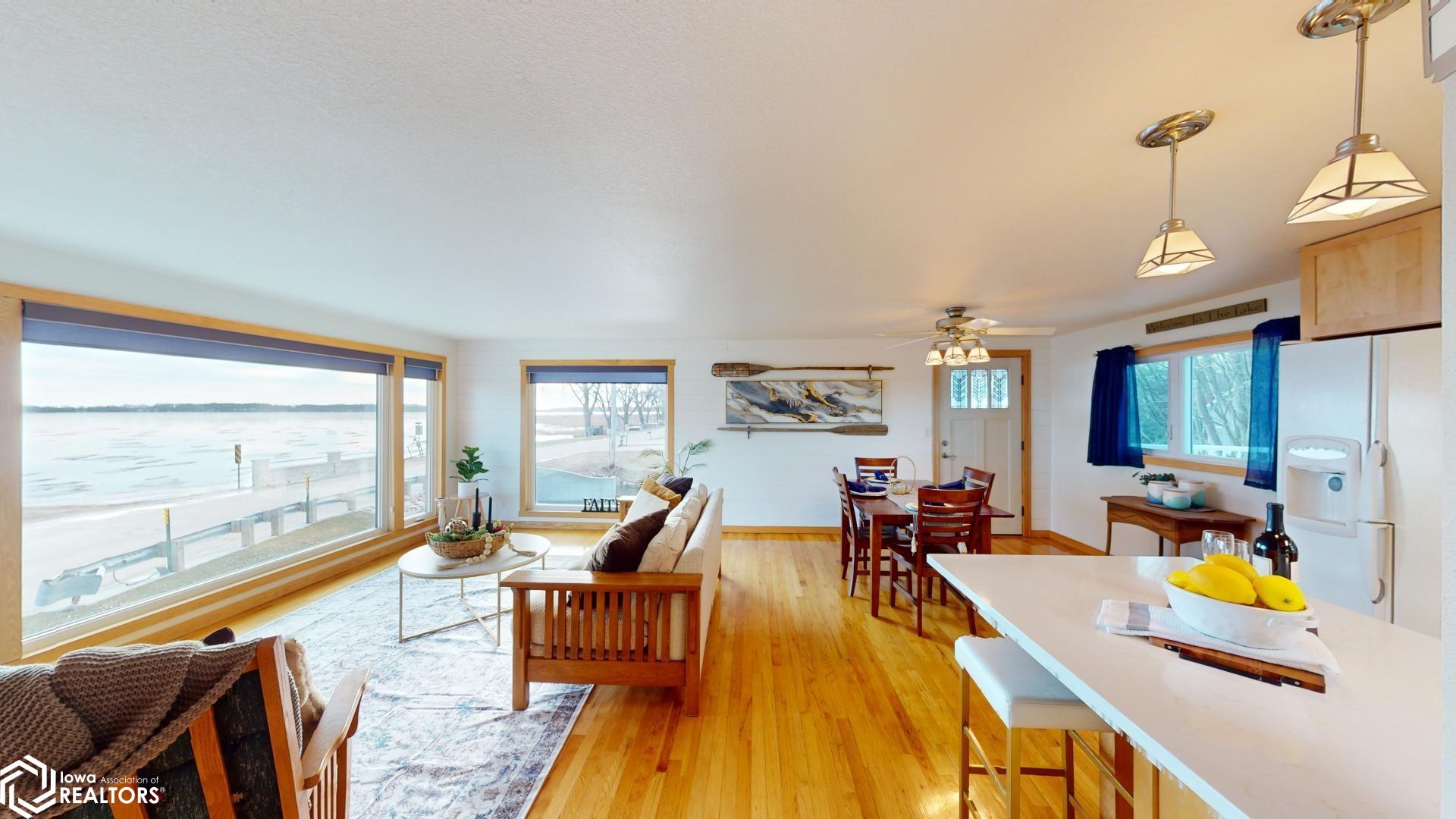 4674 N Shore Drive, Clear Lake, Iowa image 8