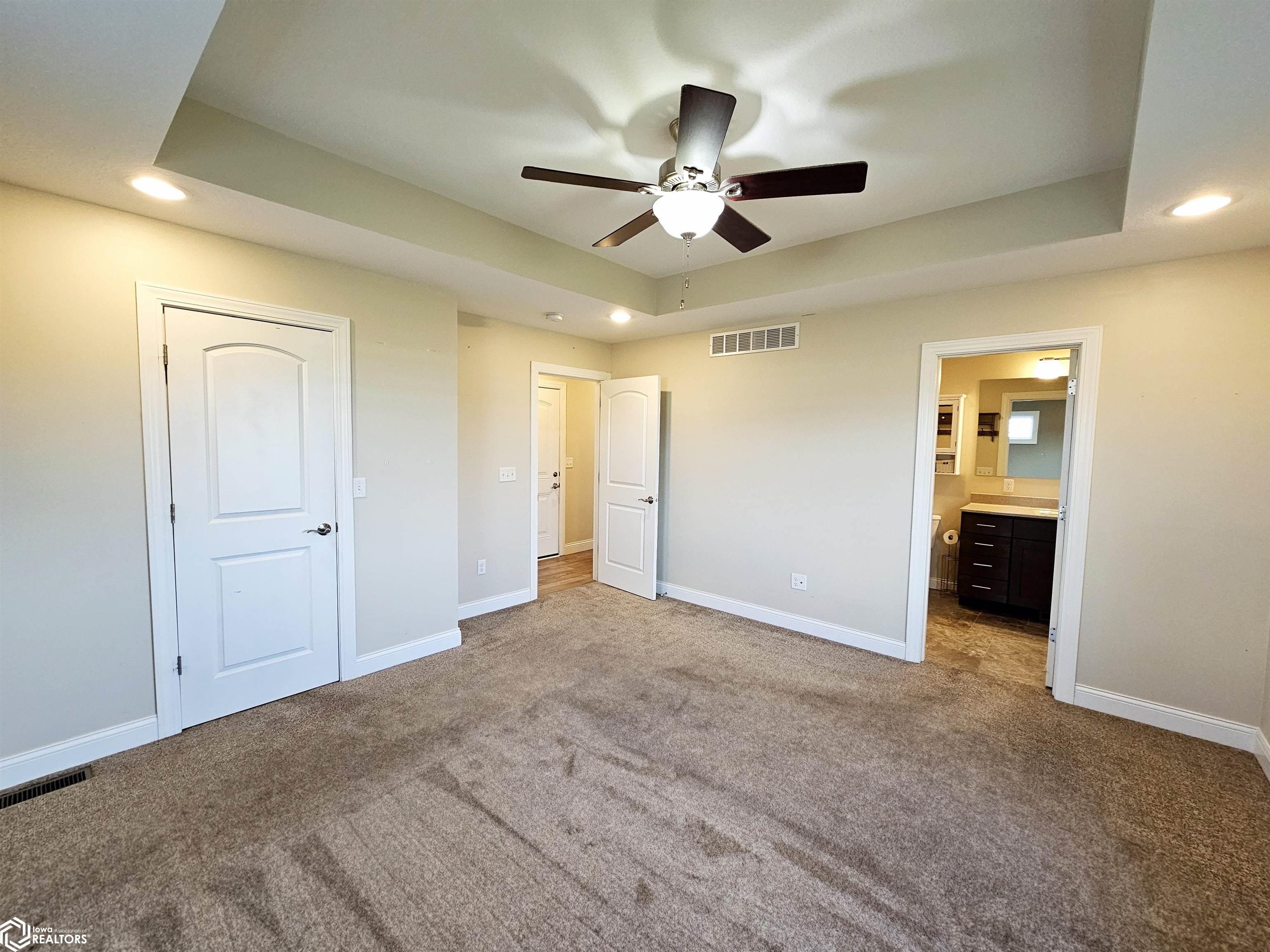 507 Layne Drive, West Burlington, Iowa image 5